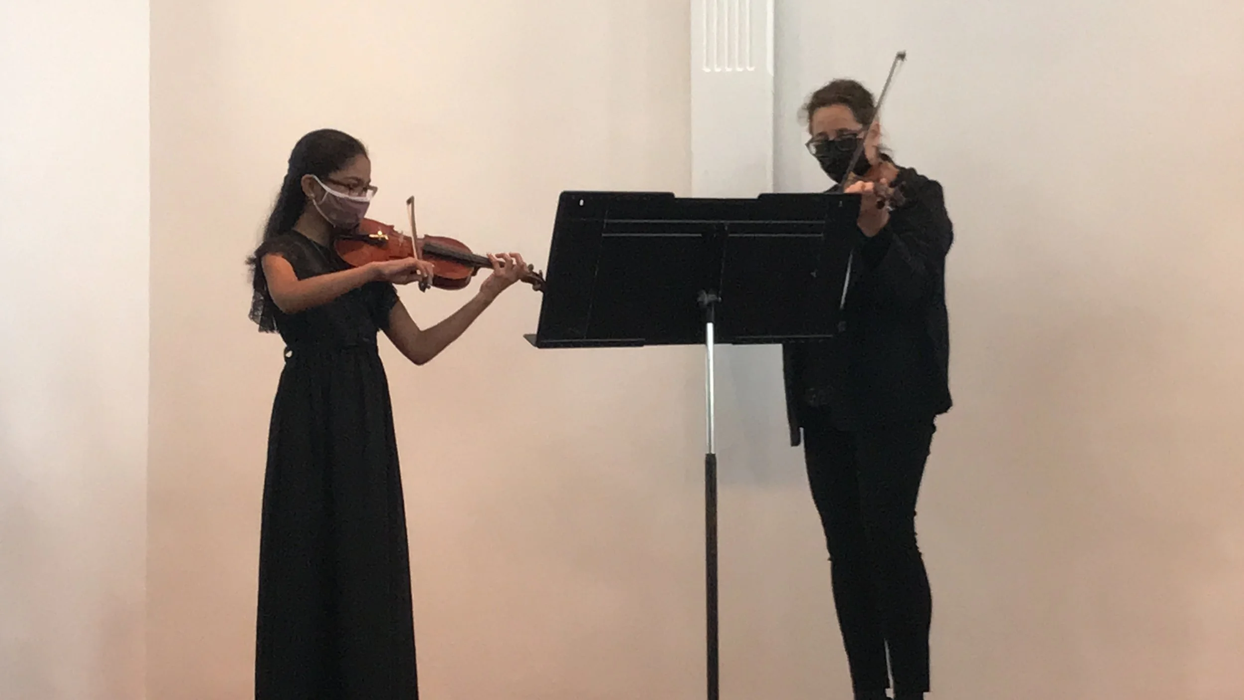 Bach Concerto with Bobi Evrova at Suzuki School of Newtown