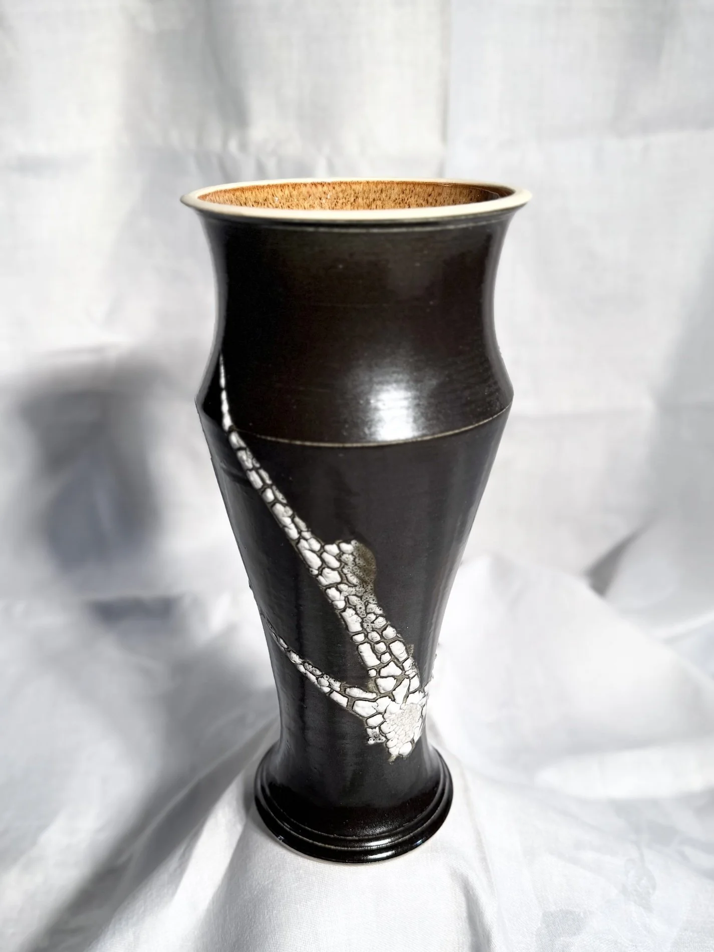 U716.Beaded Vase.CB,TB>NG_10.5Hx5WL.jpeg