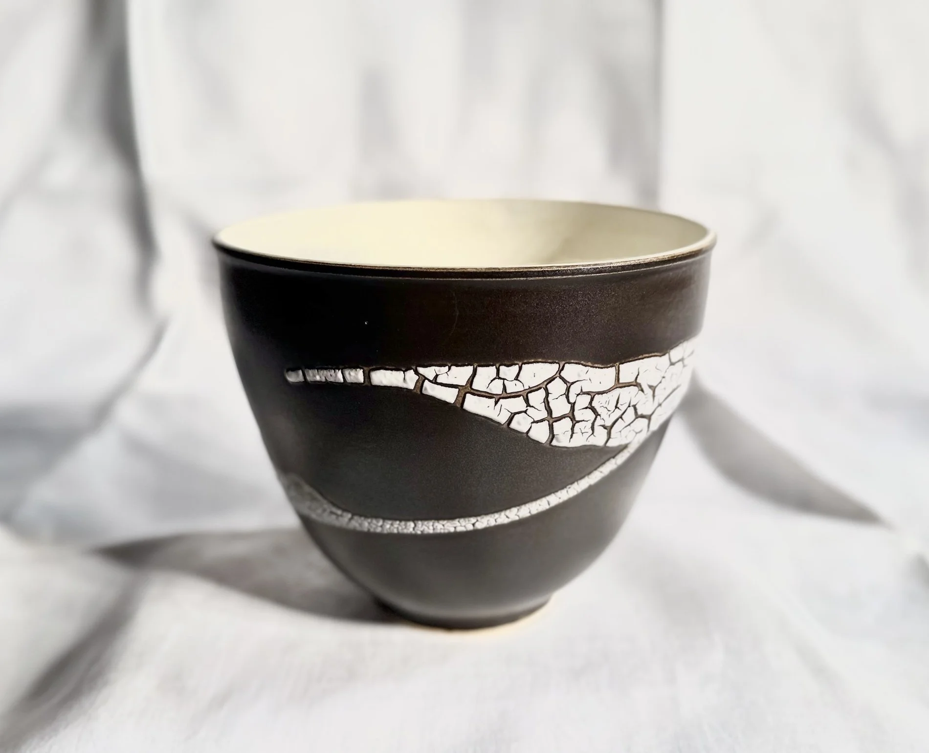U498.Beaded Bowl.KB,TB>YS_6Hx7Wx6.5L.jpeg