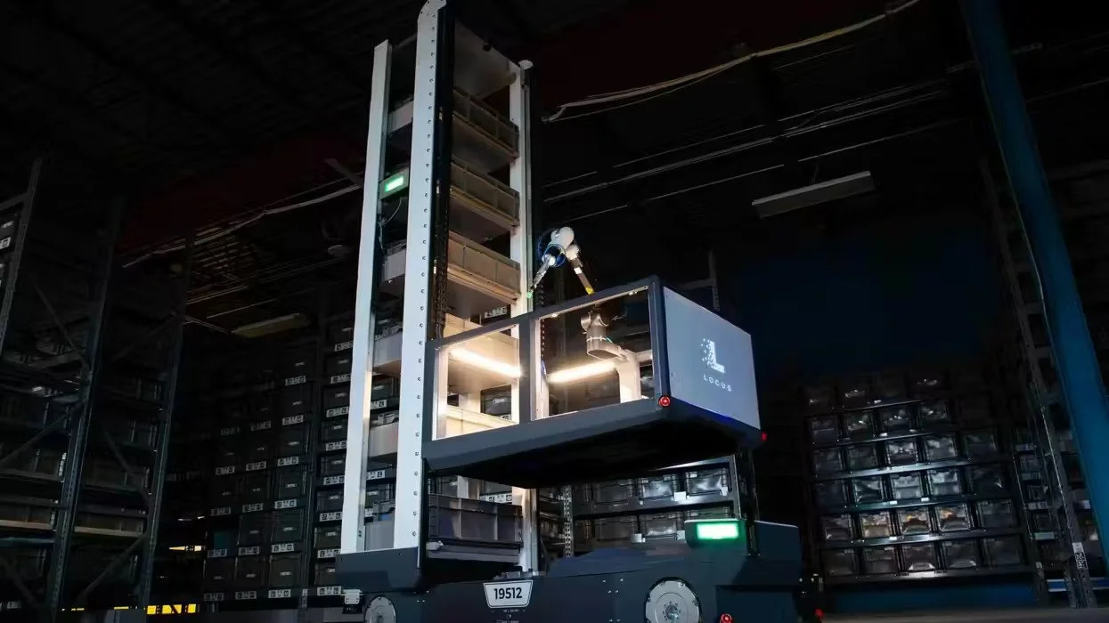 Locus Robotics Acquires Nexera, Bringing Advanced Grasping to Mobile Manipulation Platform