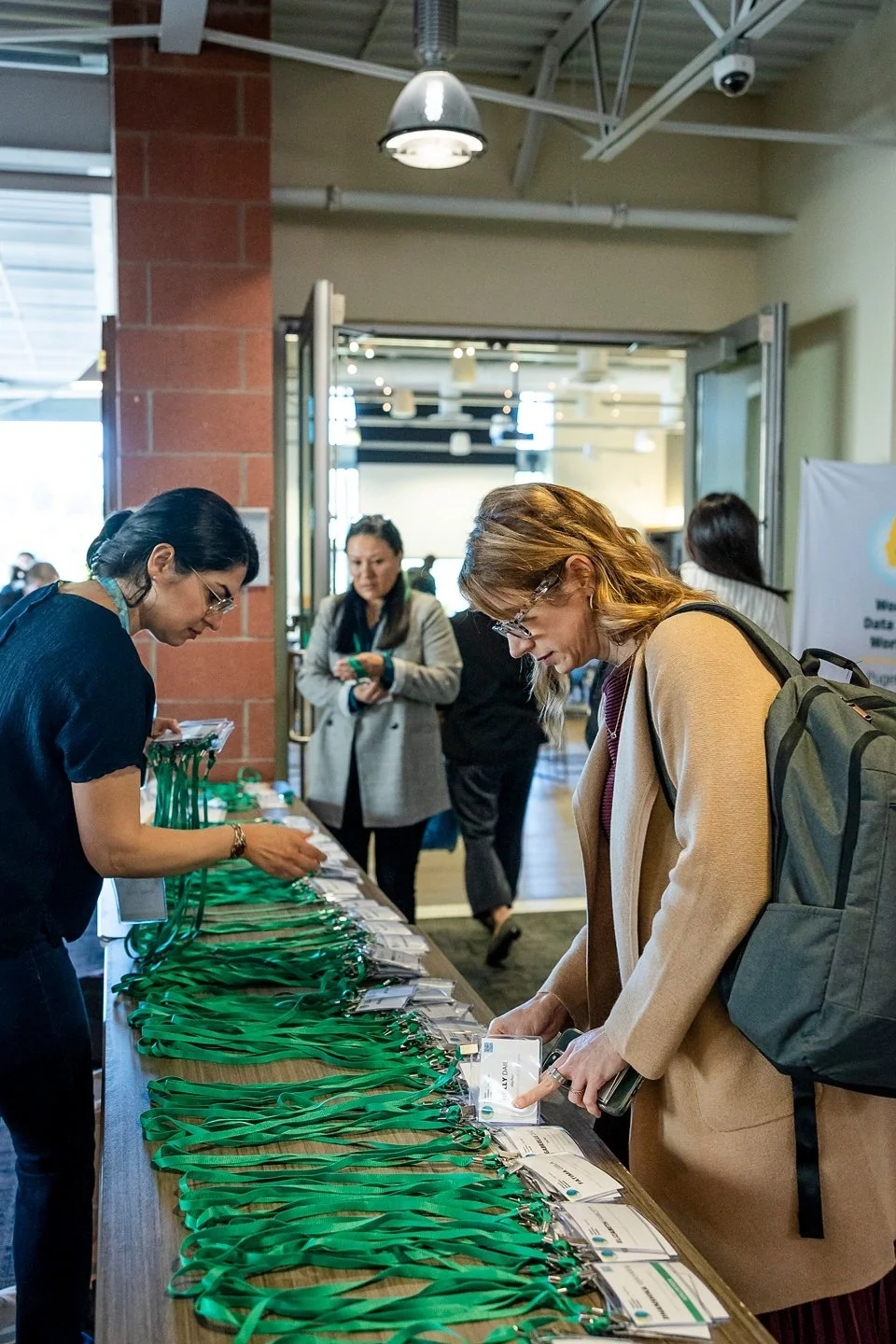 corporate and non profit event photography by entwined portraits seattle photographer01_960.jpg