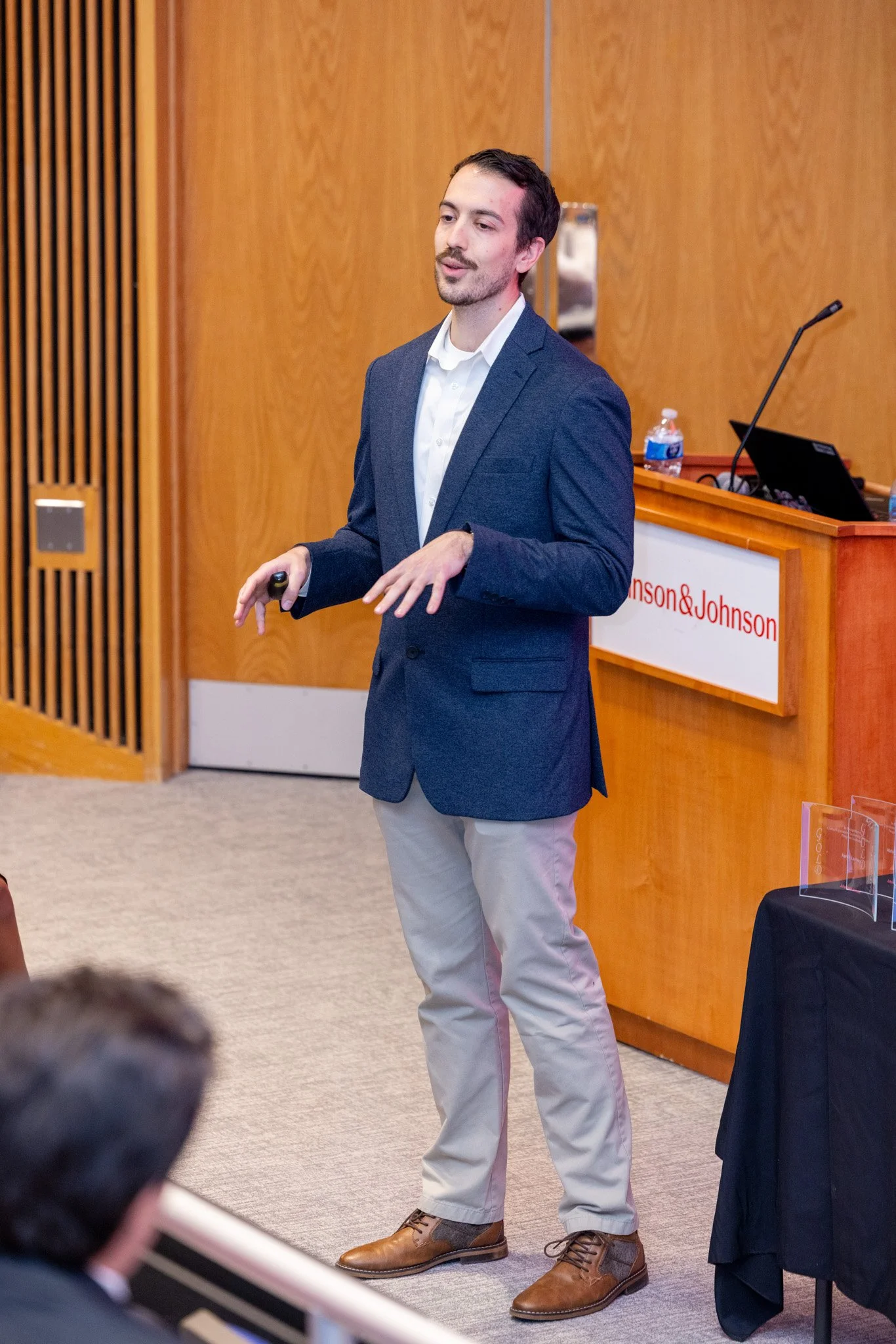 J&J Gold Grad-174.jpg