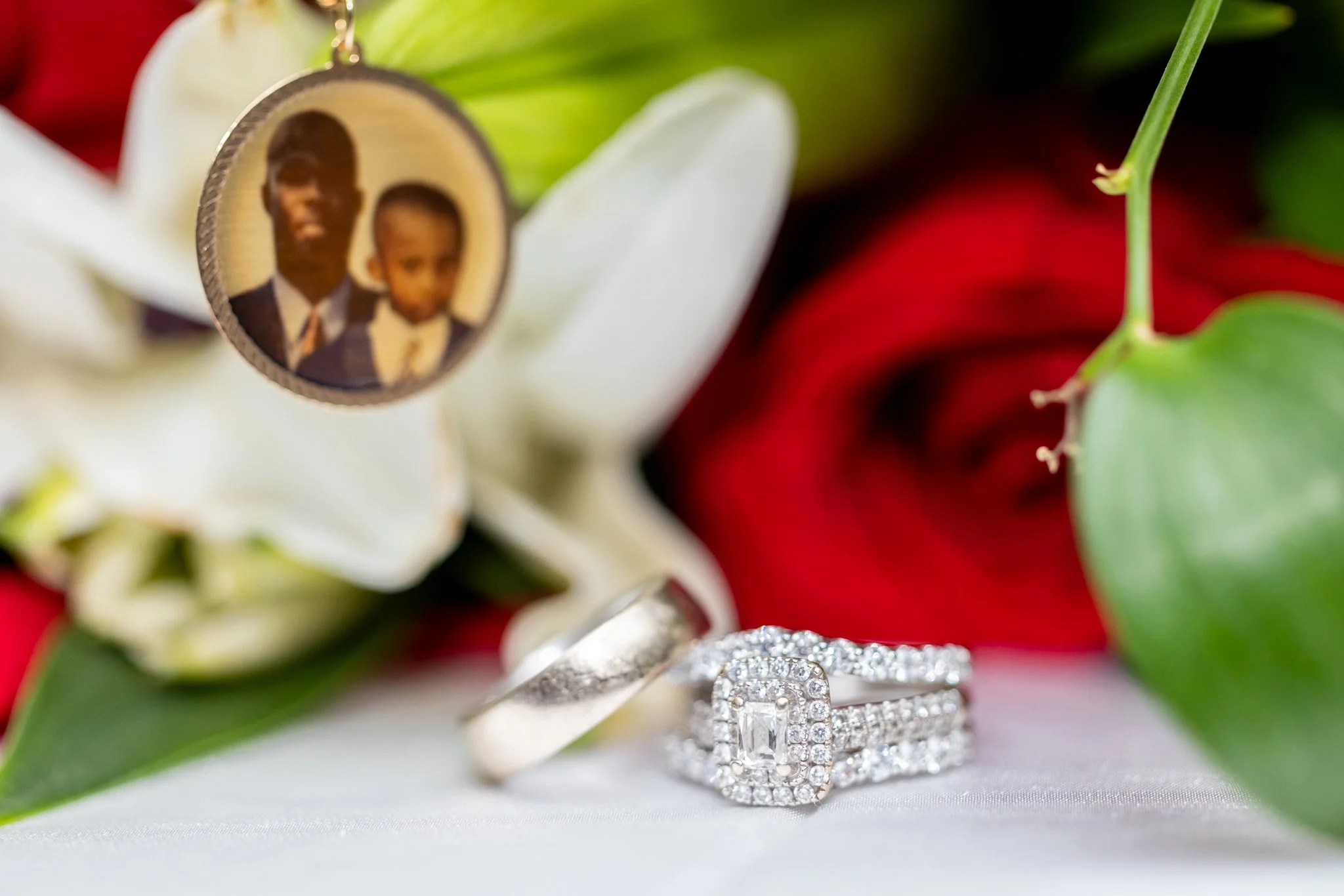 edding photography by David Pierre Studio, capturing a couple's ceremony moment