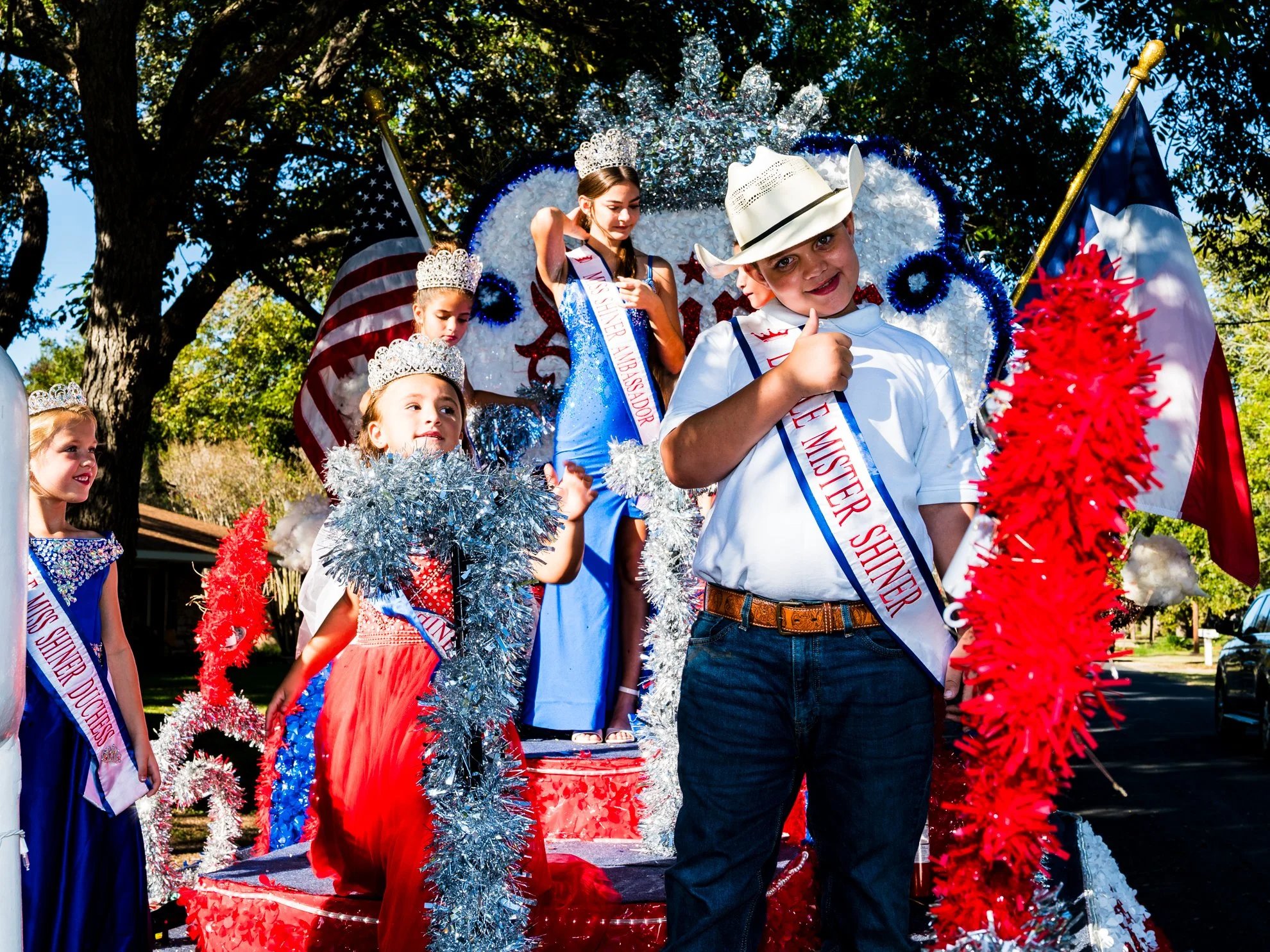 Shiner Royal Court before the Yorktown Western Days parade