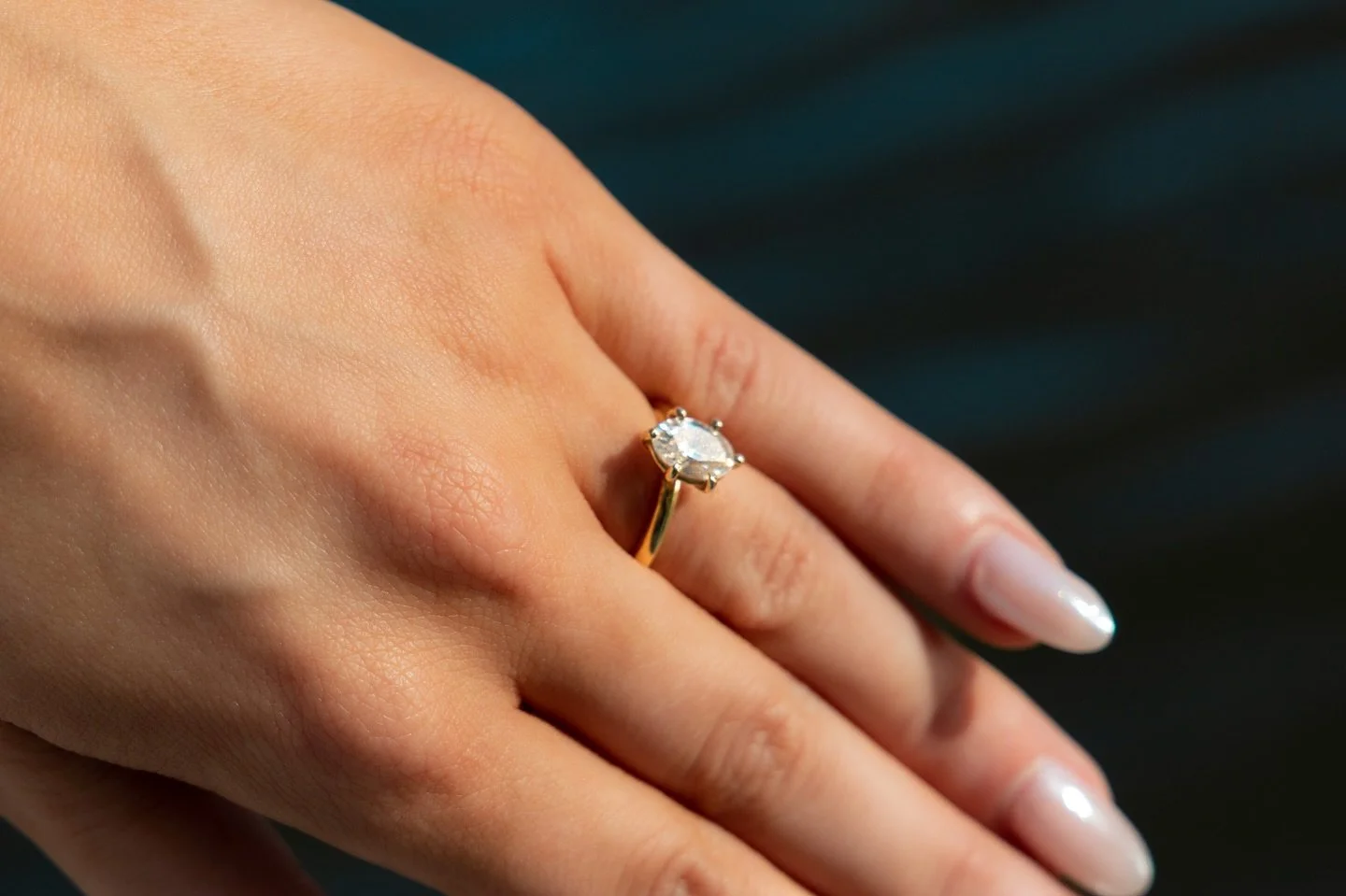 Pro tip for brides: bring the Diamond Dazzle Stik ring pen&mdash;it&rsquo;s like an instant ring whitening before the shoot.
And don&rsquo;t worry the ring shot will eat.

💍 Still one of my favs from this session.

August is now open. Let&rsquo;s ma