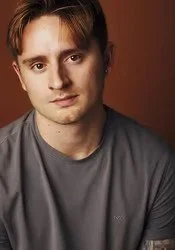 Victor Carrillo Tracey