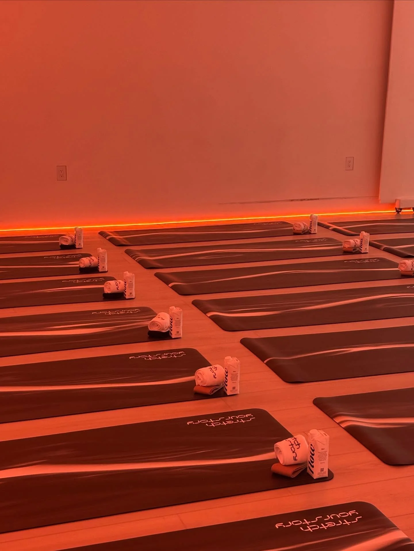 Another day, another Pilates class!! Gosh, I just love NYC!