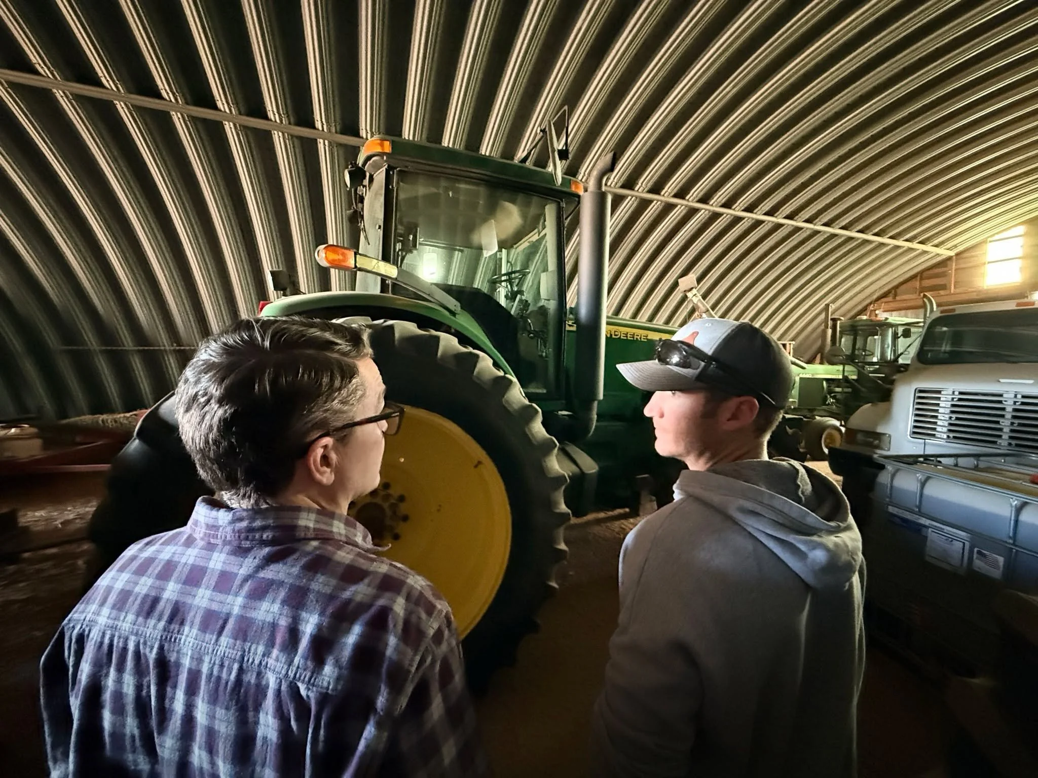 I&rsquo;m on the move in District 4!

This morning I hit the road to  #kingmanks and took in those wide-open and beautiful Kansas views. Rural communities like this are the backbone of our state. The farmers, small business owners, and families here 