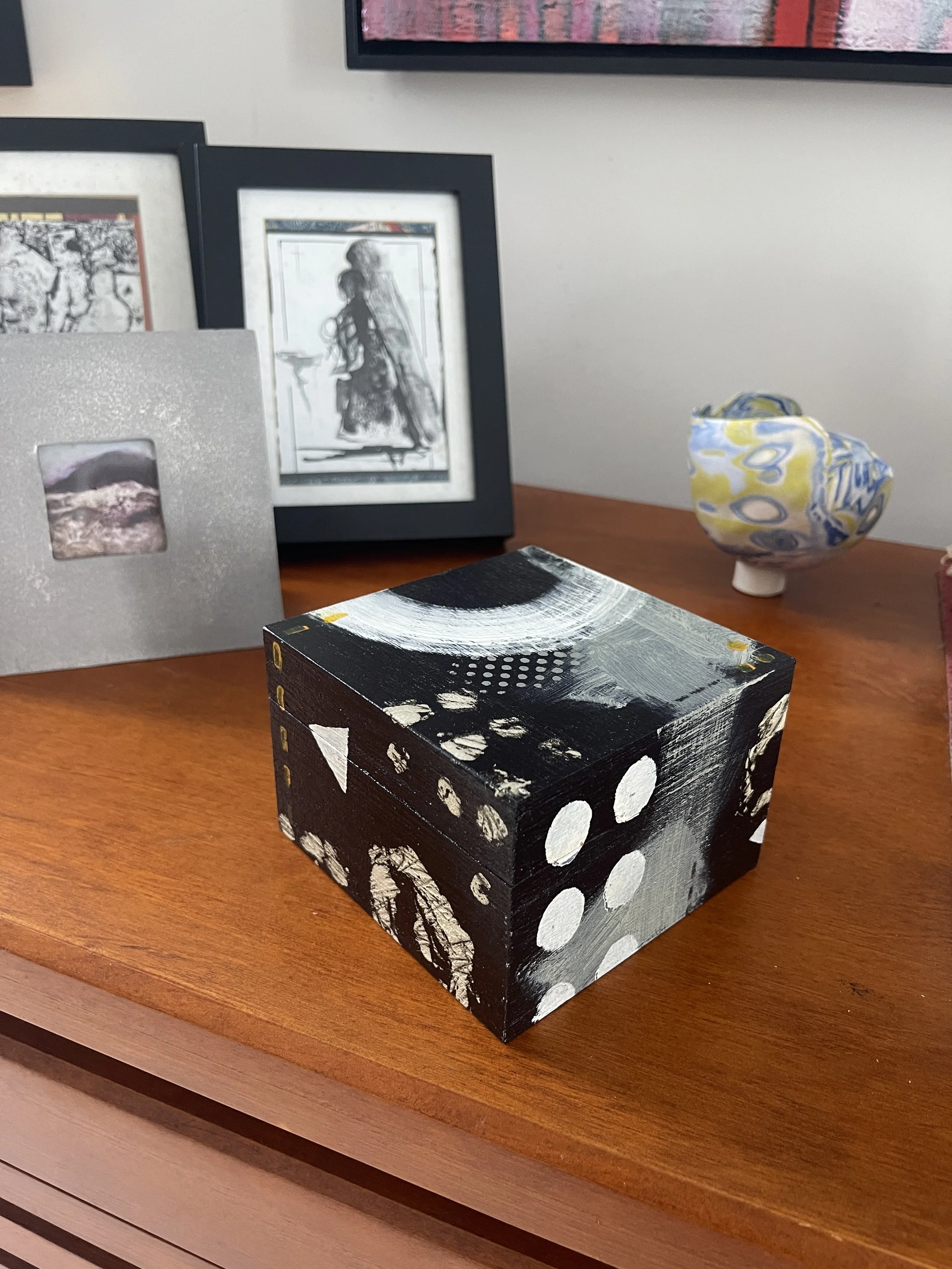 Circles on Squares - Cube (2).JPG