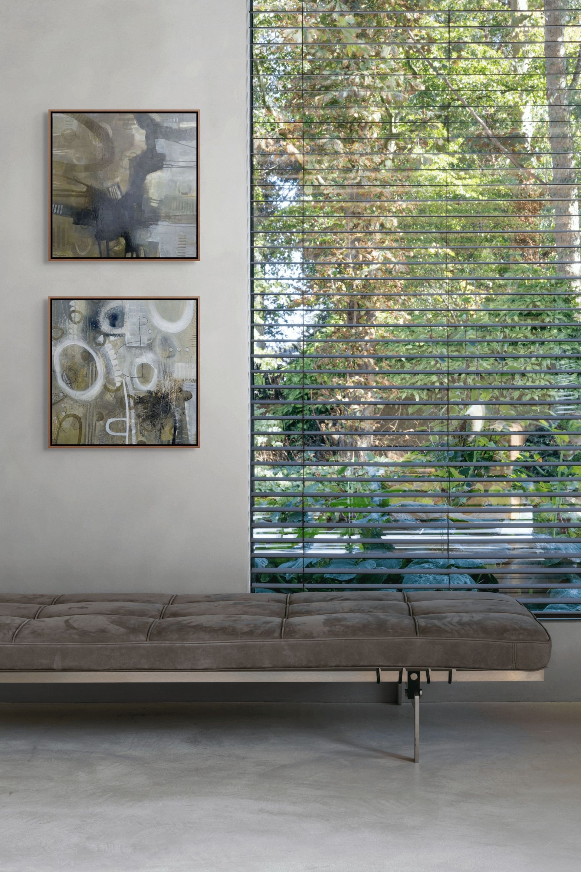 managing chaos Holding the Middle Ground-medium(1).jpg