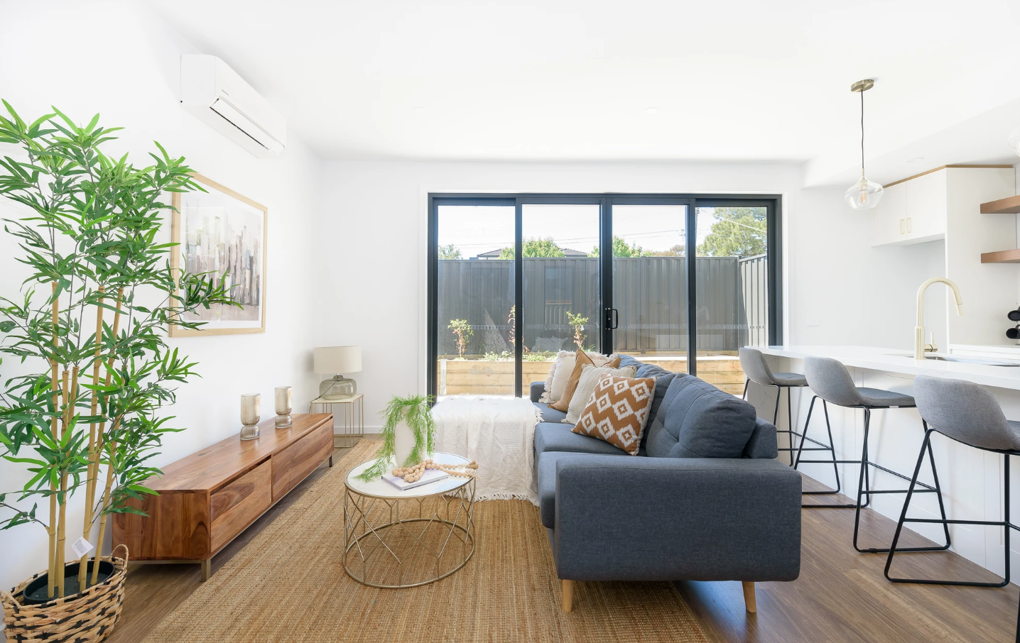 20 Belgrove Street, Preston - 4.png
