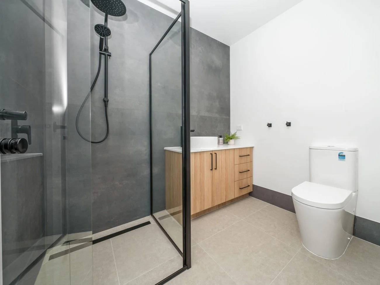 12A Goshawk Court, Carrum Downs - 9.jpg