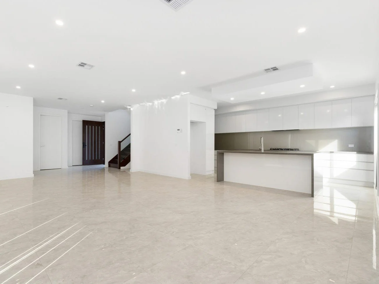 57 Albany Drive, Mulgrave - 3.jpg