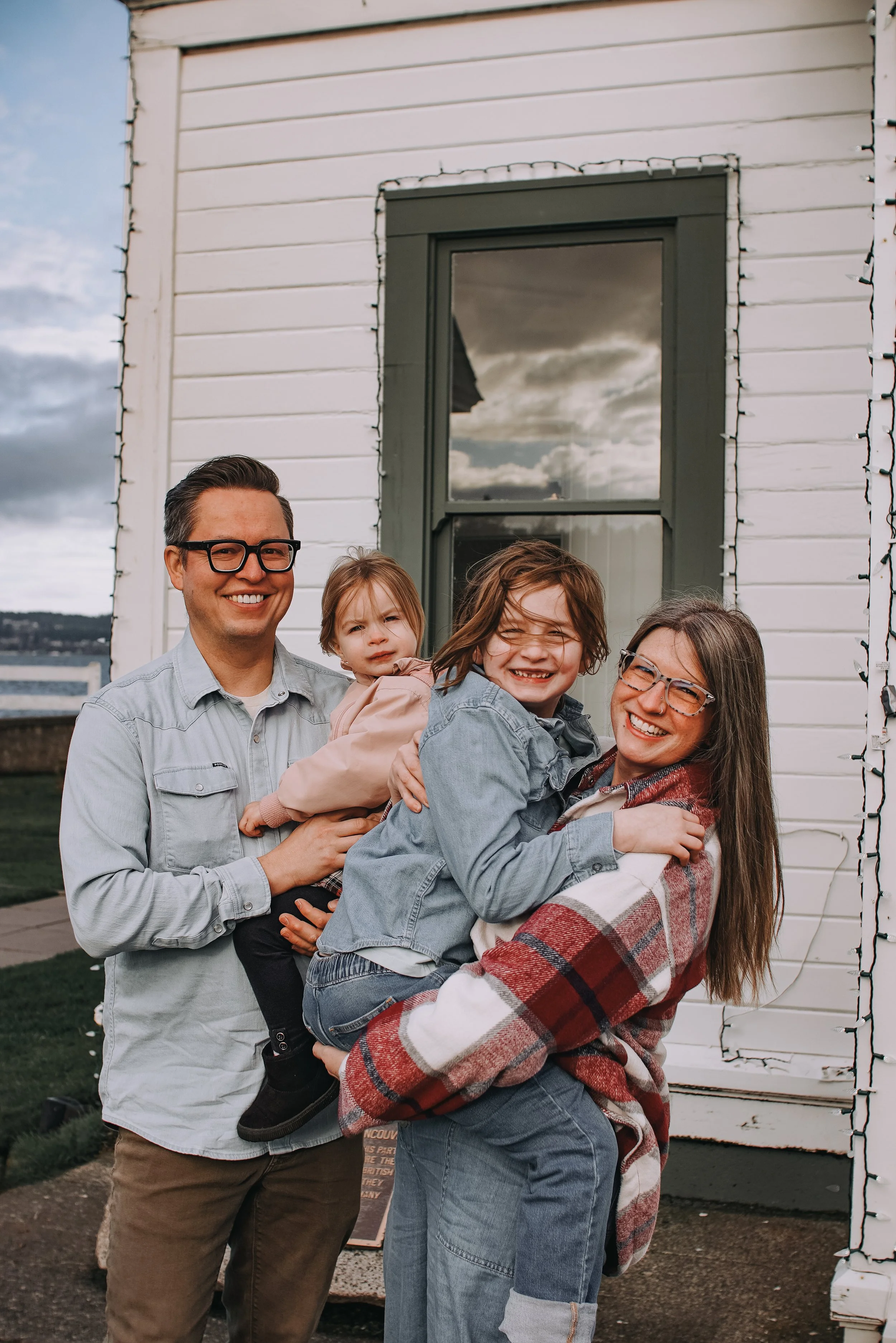 Schenstead Family | Mukilteo