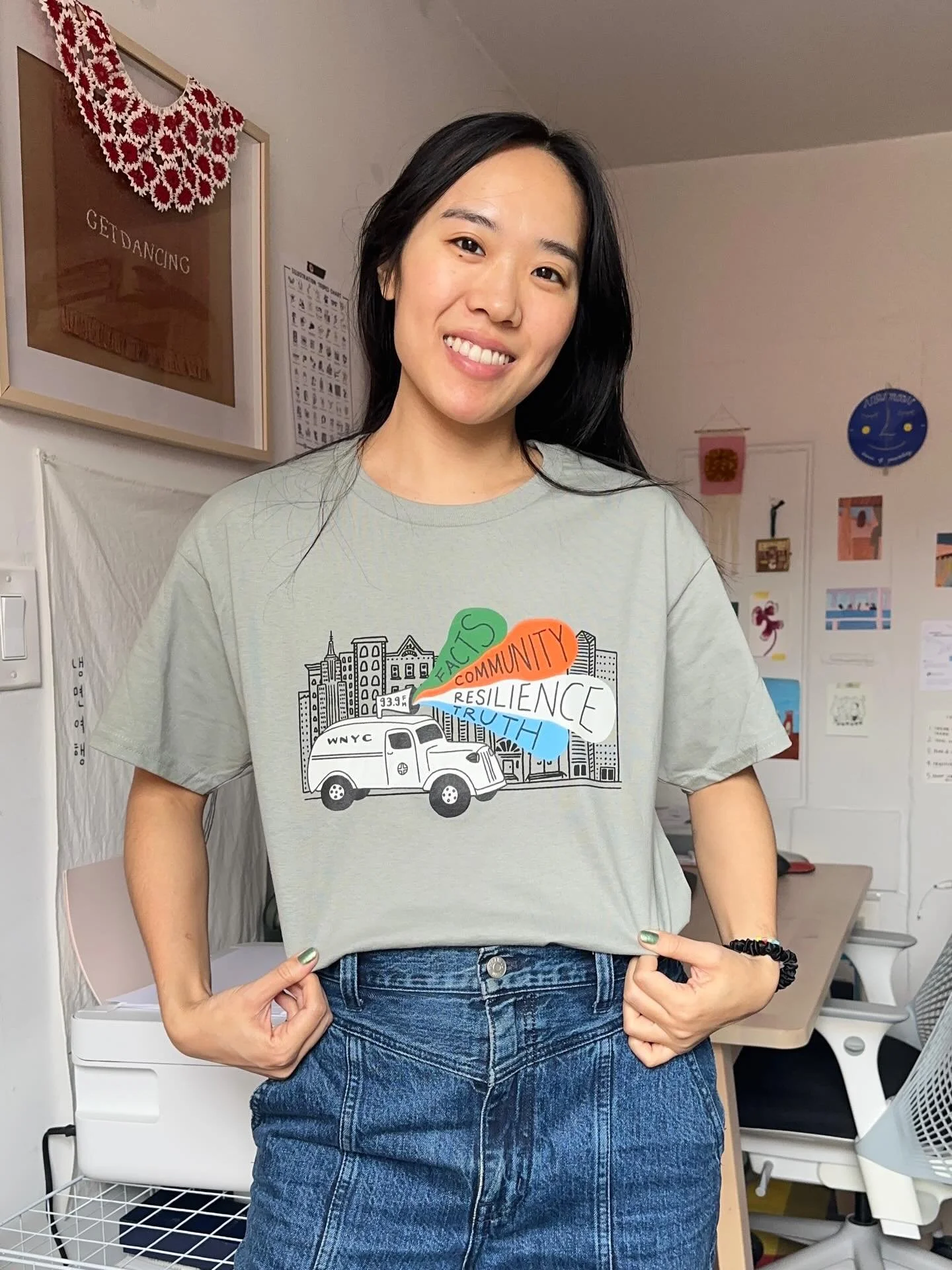 I made a t-shirt for @wnyc, and it comes in my favorite color green! Pledge today to support NYC public radio and receive this Vintage Van t-shirt 🚐 So cool to get this opportunity to represent WNYC, America&rsquo;s most listened to public radio sta