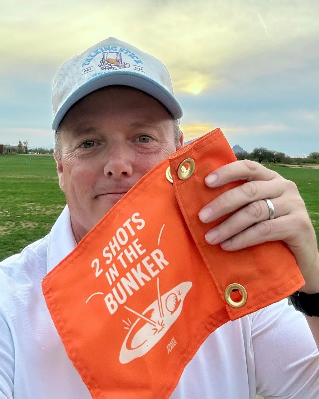 Two shots.
Same bunker.
Nick said he just wanted to &ldquo;get his money&rsquo;s worth.&rdquo; 😂

Some people visit the beach.
Some people move in.

2 Shots in the Bunker. Who&rsquo;s bringing the sunscreen next round? ⛳️

#golfflags #golfcommunity 