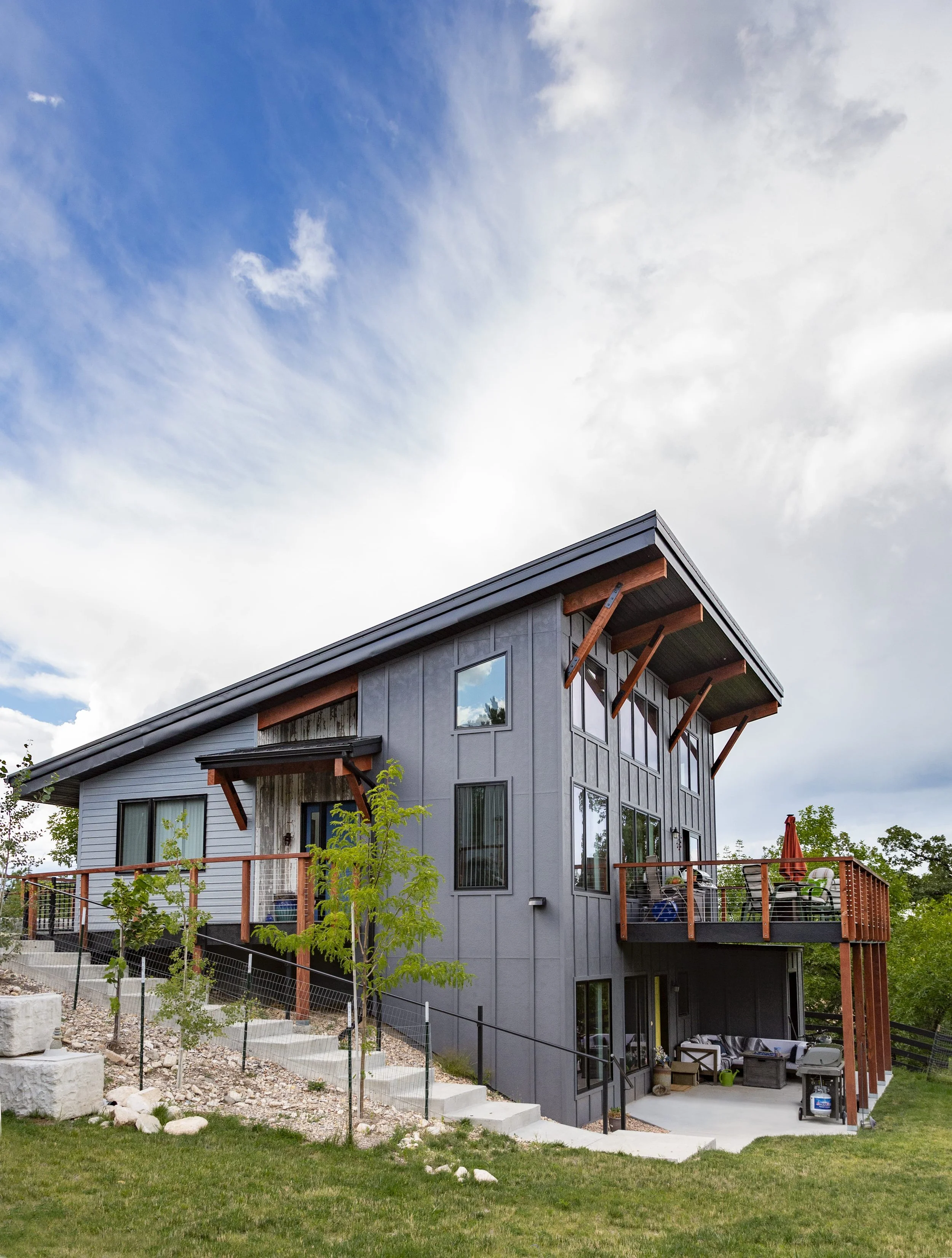 Twin Outposts Residence