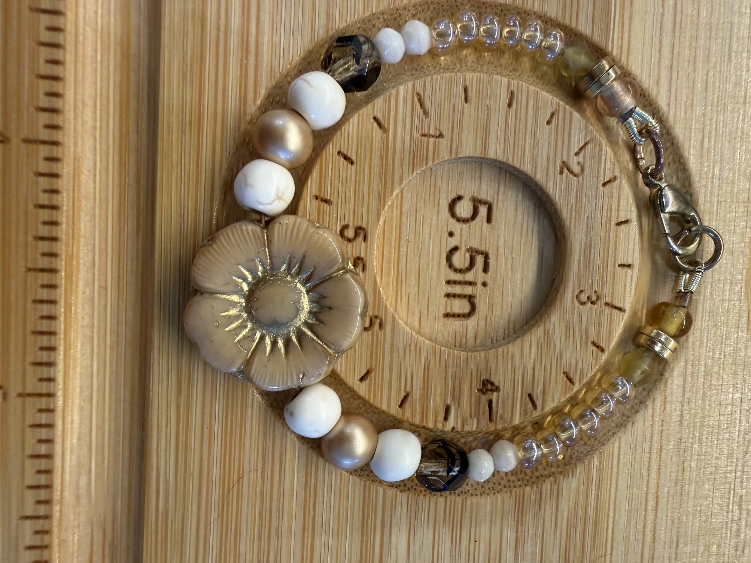 Hibiscus Caramel Bracelet