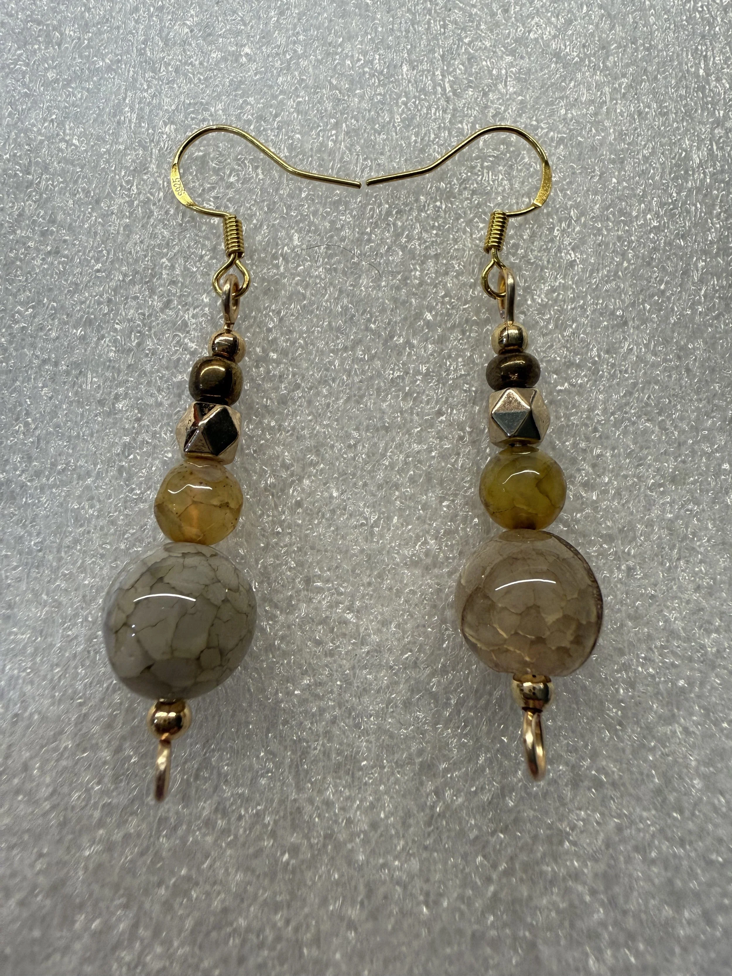 Elegant Brown Crackle Stone Earrings with Gold Accent