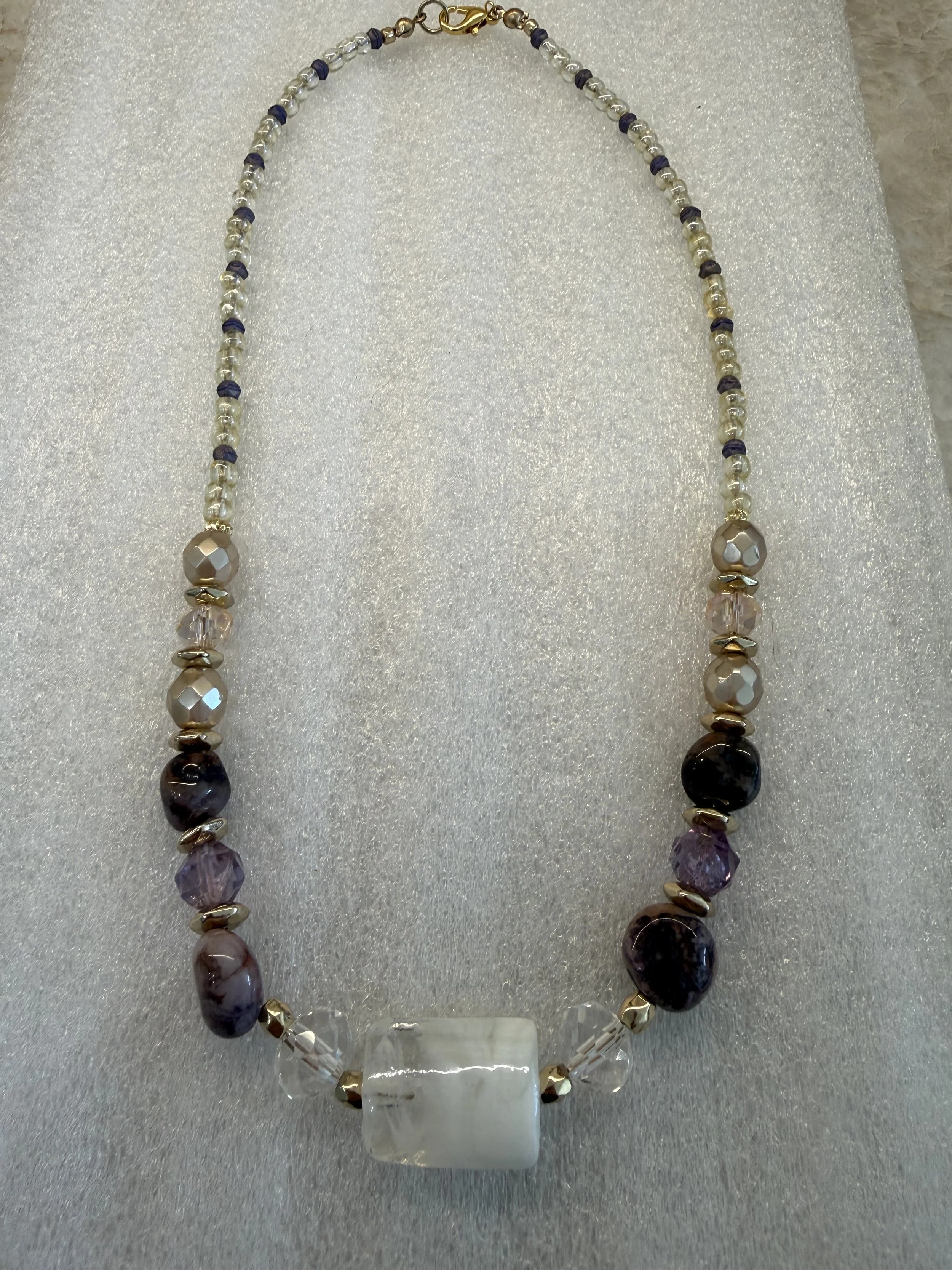 Soft Purple Elegance Necklace
