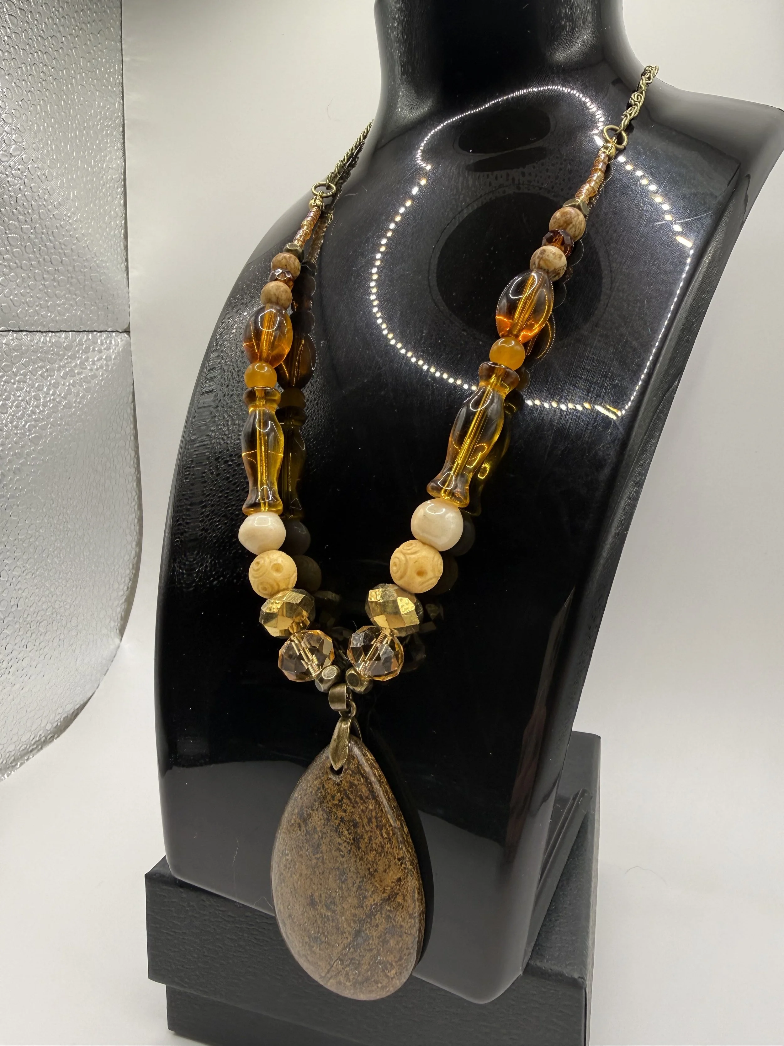 Amber Potpourri Necklace