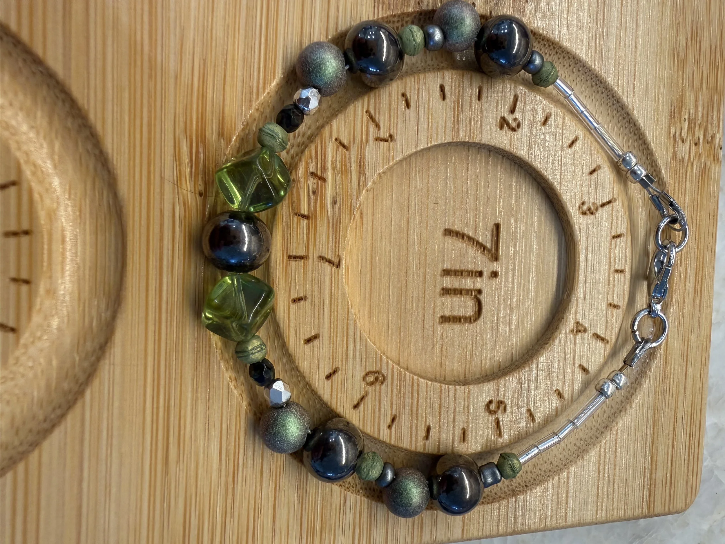Green Cube and Hematite Elegance Bracelet