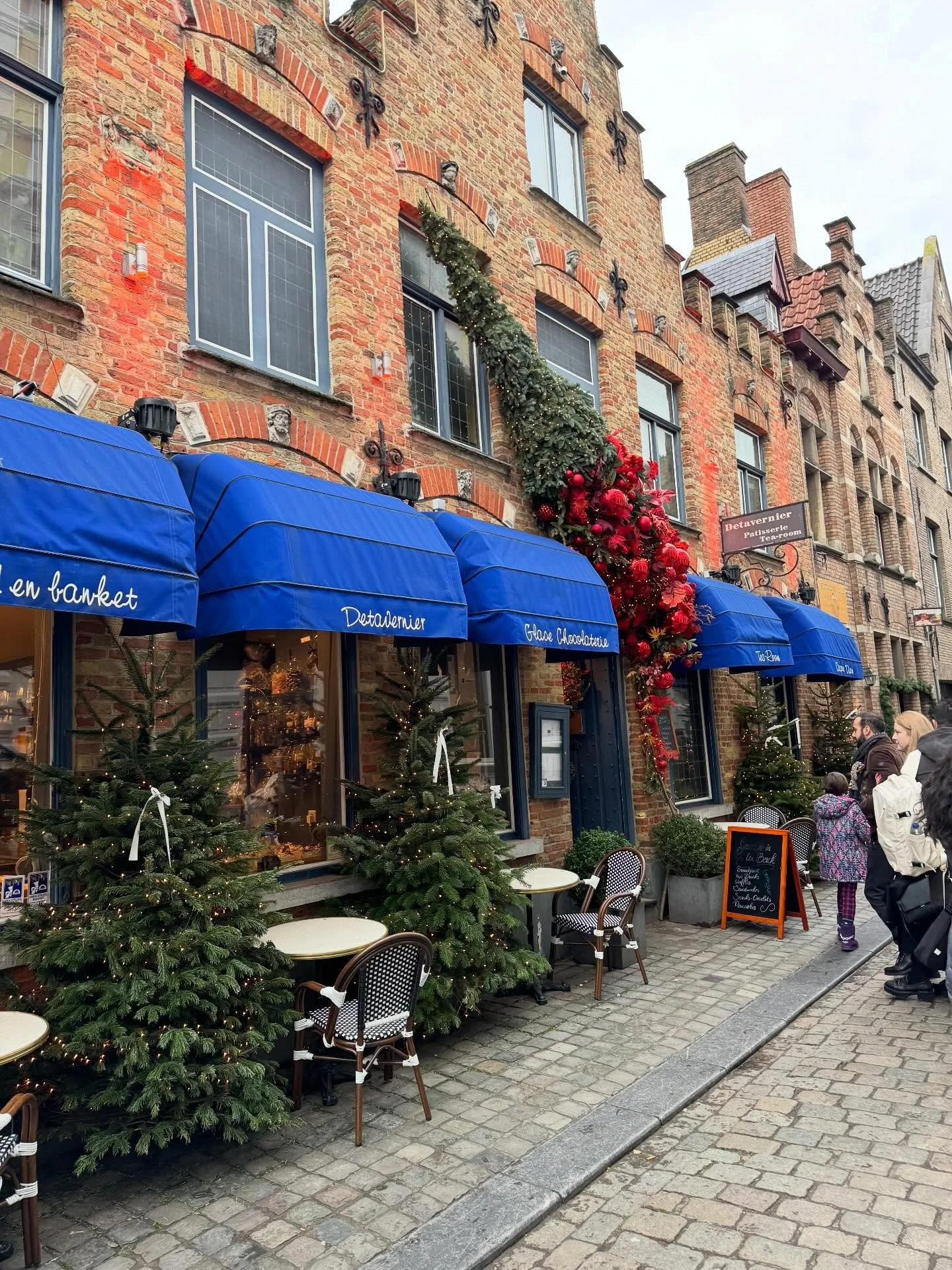 Ever thought of seeing the Christmas markets in Europe for the holidays? Most markets start December 1 and run till Christmas. They are absolutely magical. Here are some photos from our Christmas cruise on the MSC Euribia. We visited Rotterdam, Brugg