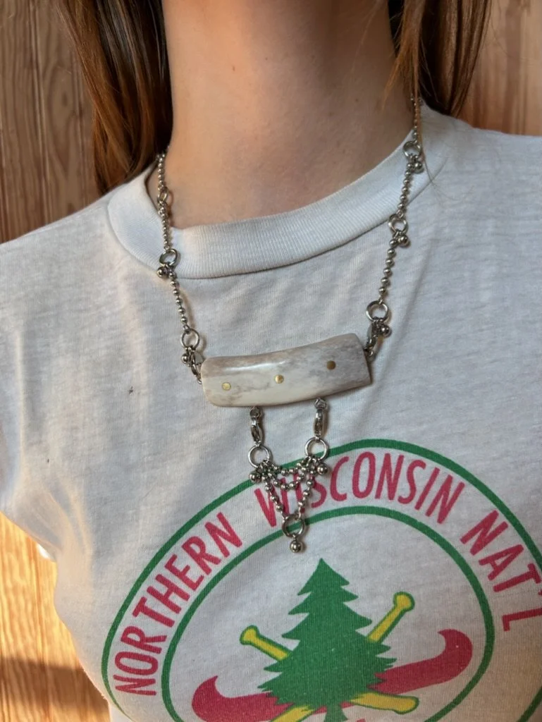 ball chain triple dot antler necklace