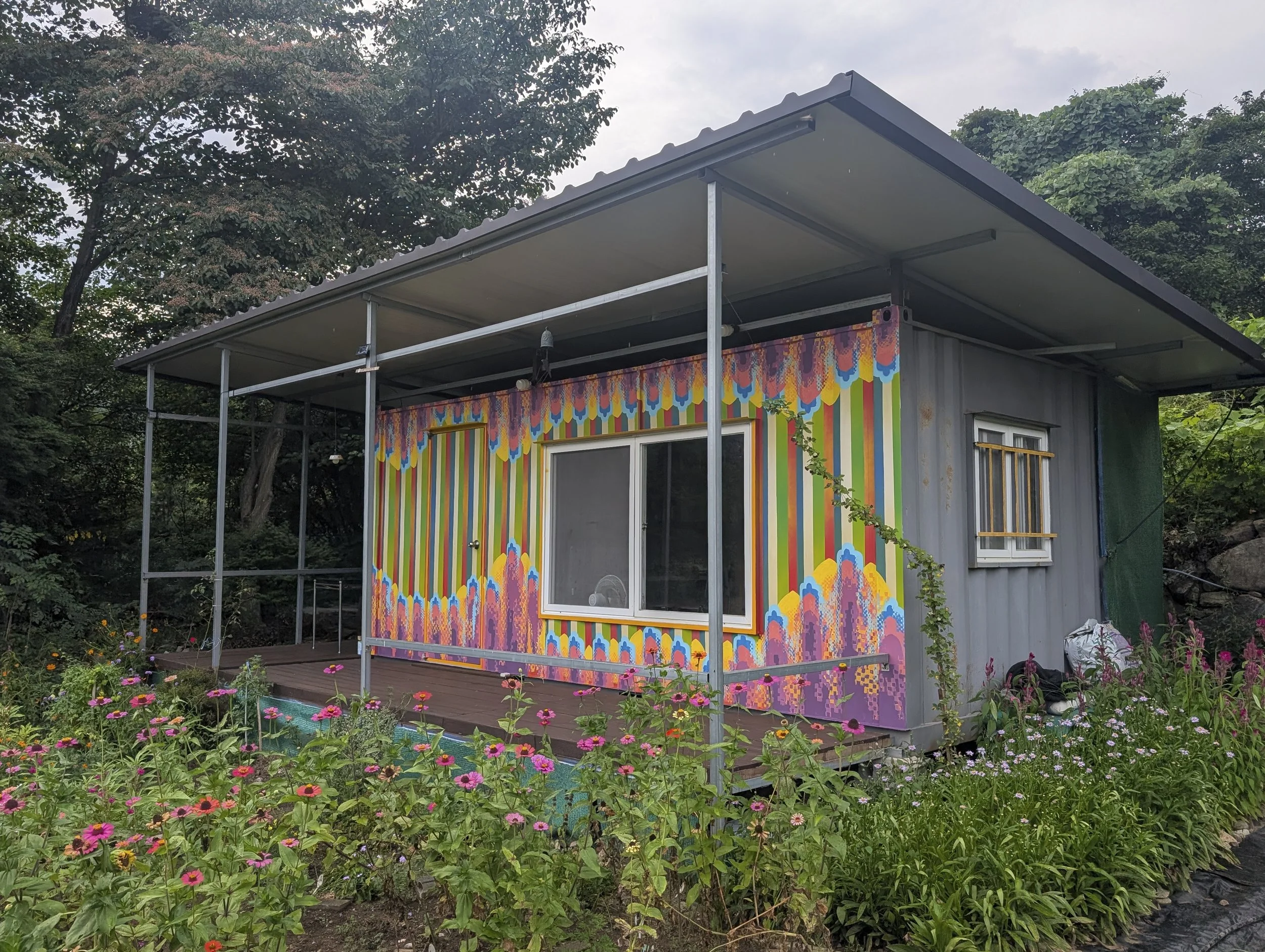 Family Container House_2.jpg