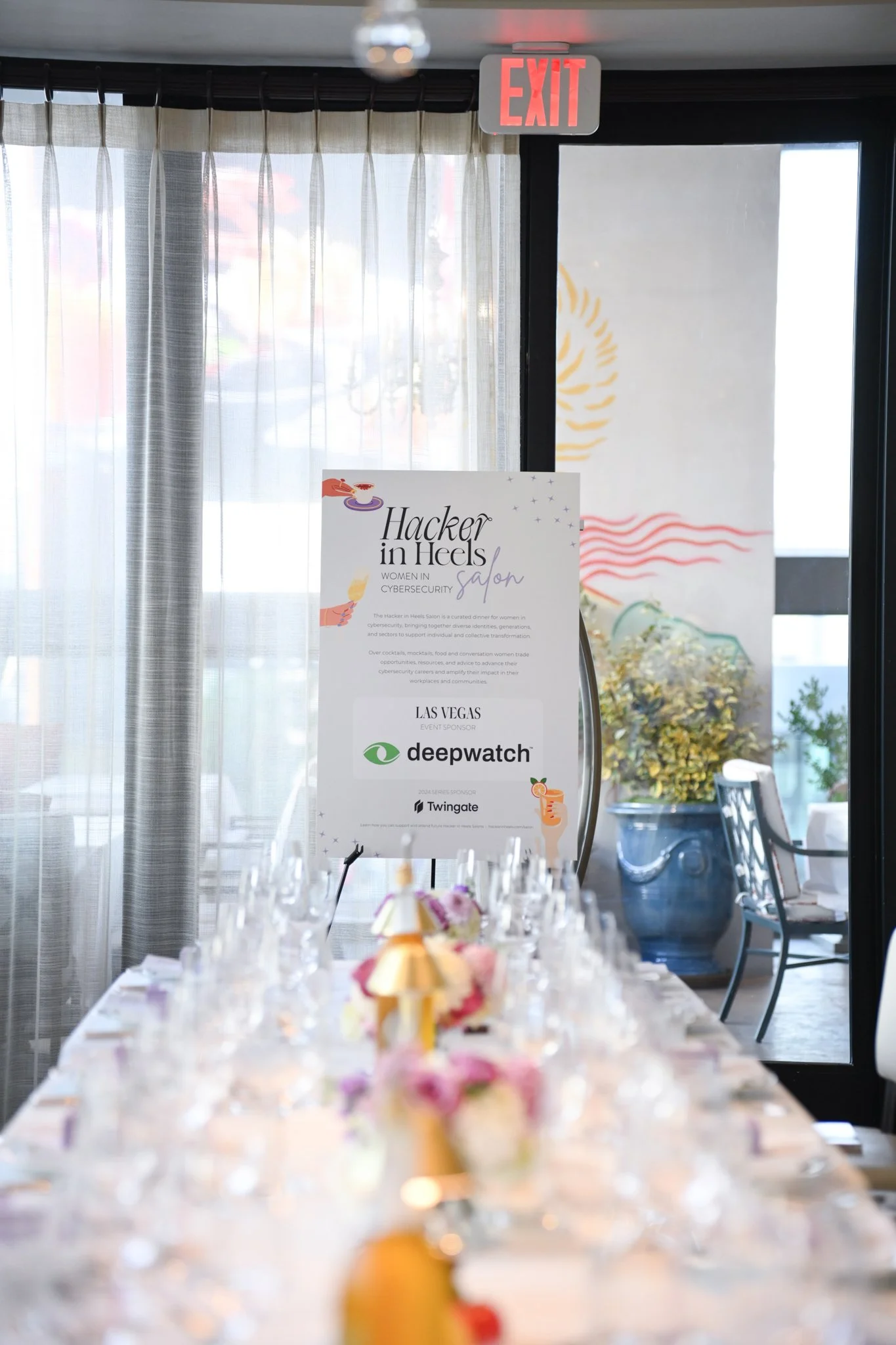 2024 Salon Las Vegas-031.jpg