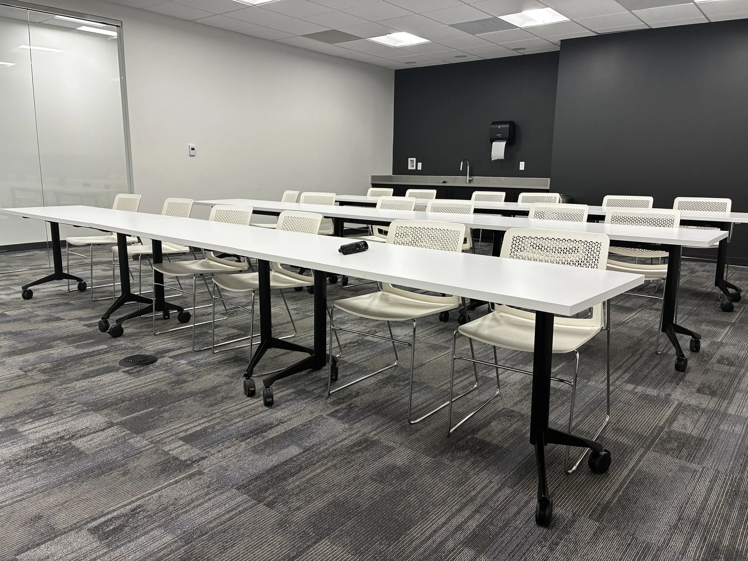 Spacious training room for Life Artistry Counseling group therapy and workshops.