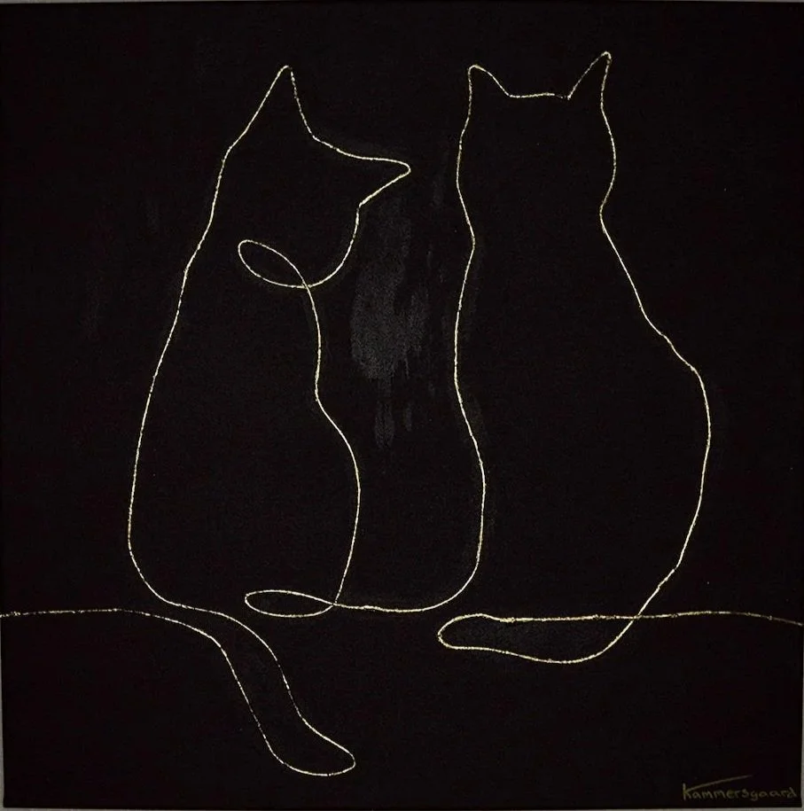  
 Katte 
   50x50 lærred, akryl, modeling paste, slagmetal.  
 Pris 1000,- DKK   
 