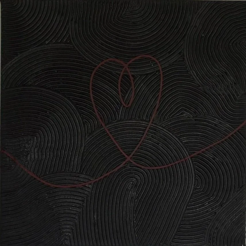  
 Hjerte 
   40x40 lærred, akryl, modeling paste. 
  Pris 500,- DKK   
 