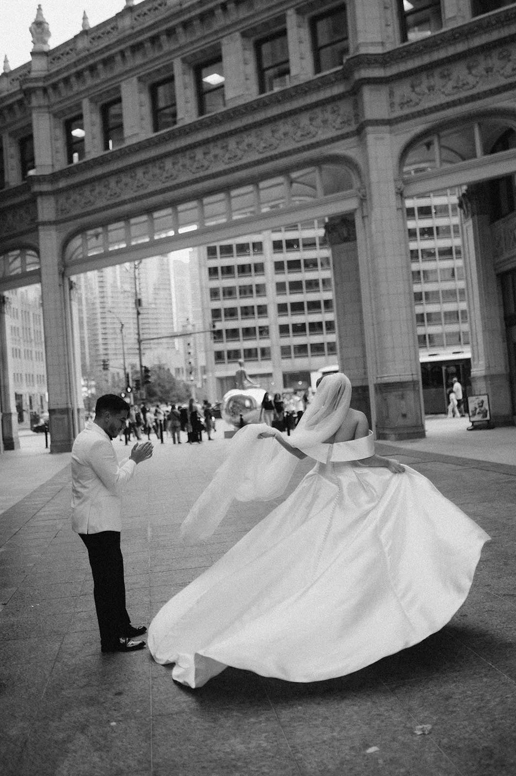 St. James Chapel Chicago Trump Tower River Roast Chicago Catholic Wedding Photographer Maria Angelica Photography Mari Hen Collective-169.jpg
