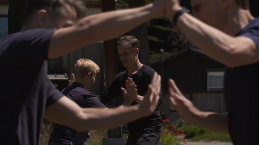 When Screens Replace Connection — and How to Rebuild It