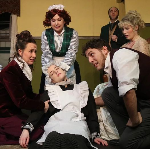 Kaira (Center) as Ivy in The Phoenix Theatre's "Chemical Imbalence"