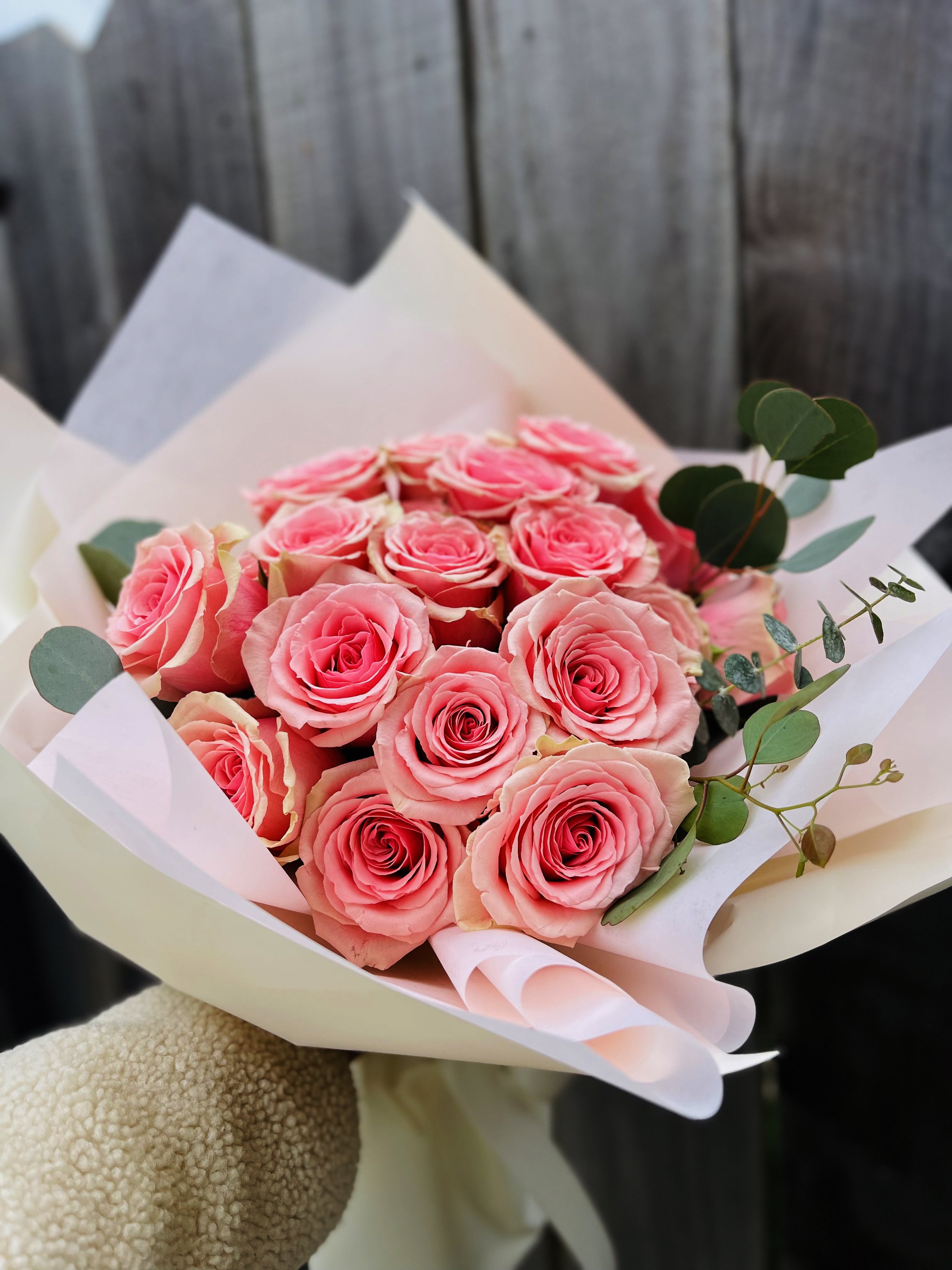 Romantic Pink Roses (50 teams)