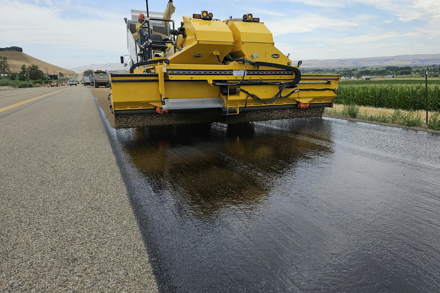 Asphalt Resurfacing vs. Mill &amp; Overlay: Which Is Right for Your Lot?