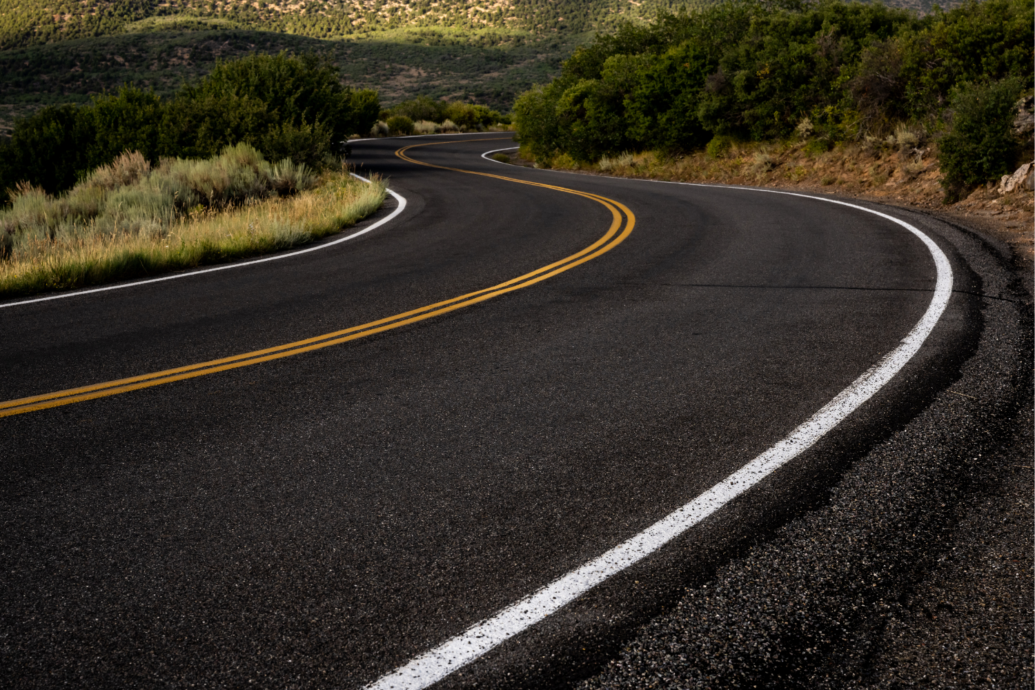 Michigan Driveways: How Seasonal Changes Affect Asphalt