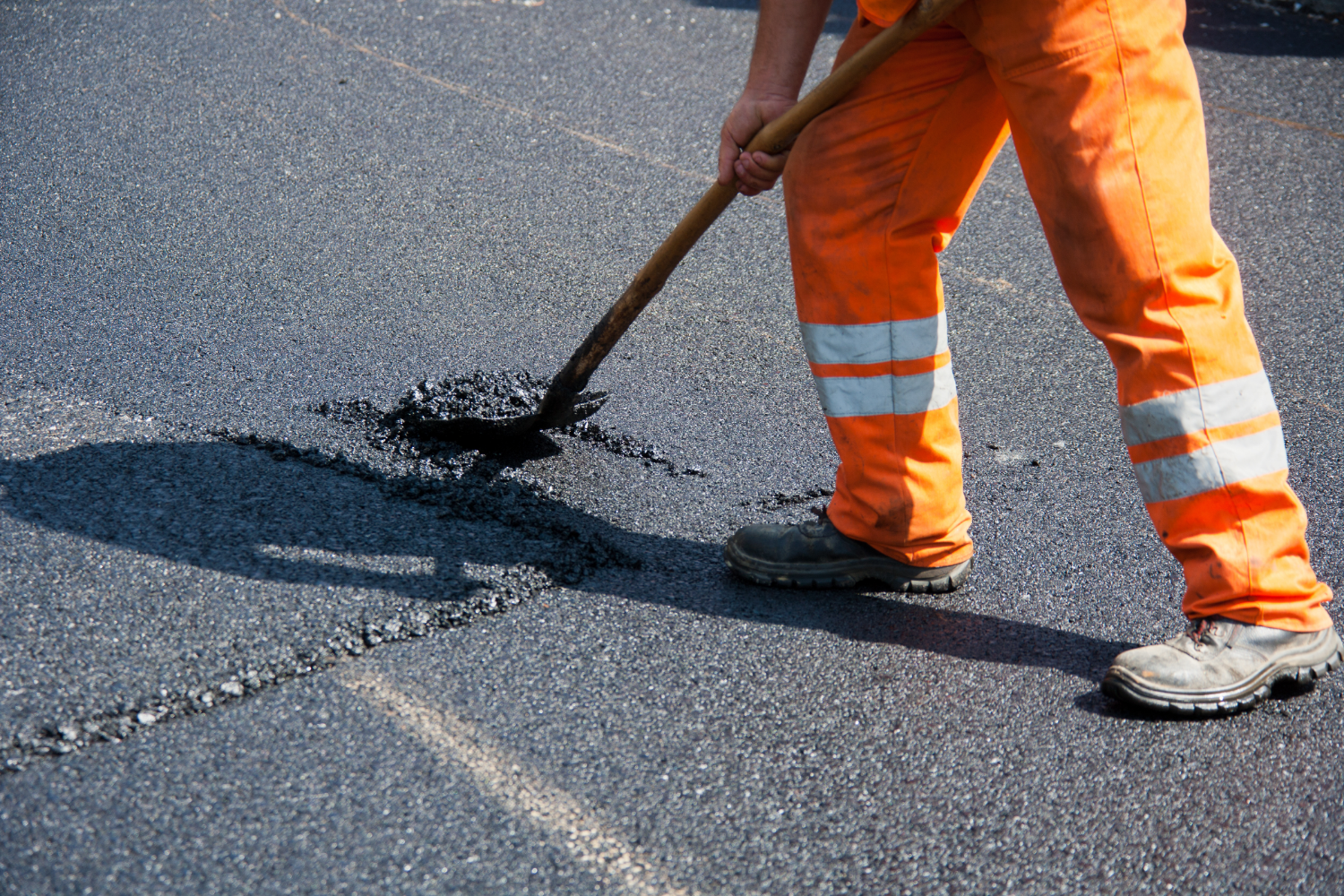 Seasonal Asphalt Maintenance Checklist for Business Owners