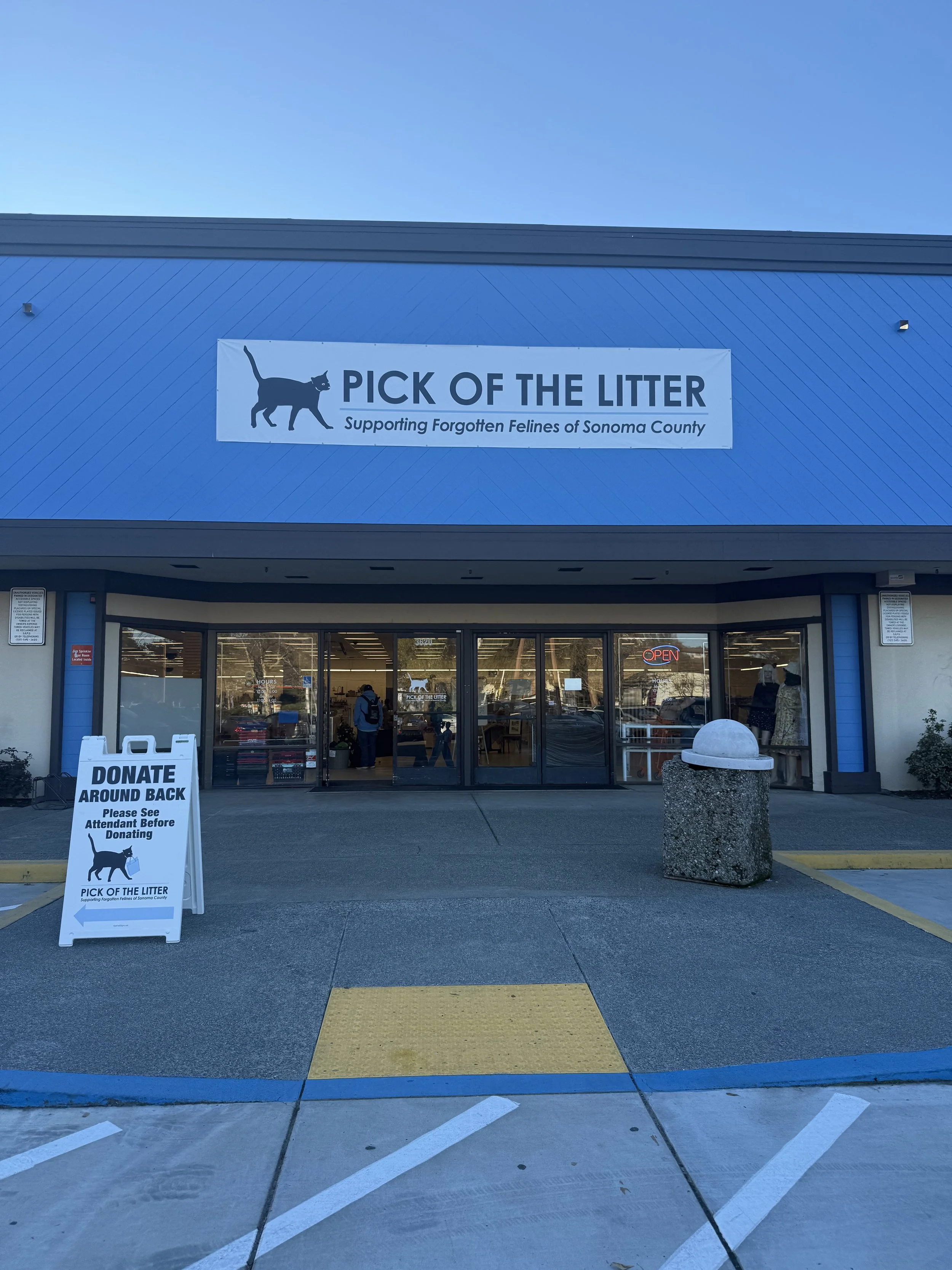Pick of the Litter Thrift &amp; Gift Shop (Santa Rosa)