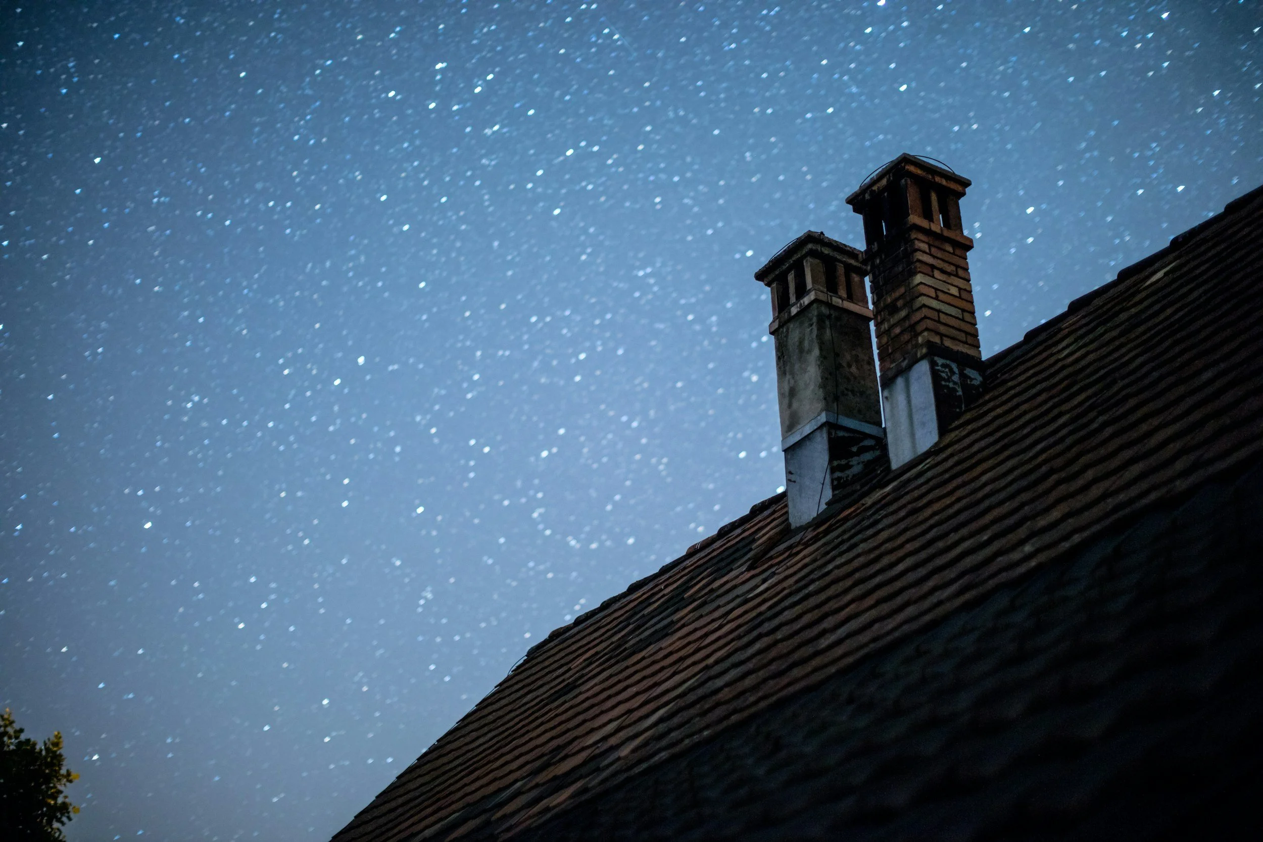 Chimney Odor Problems Explained: Causes And Professional Fixes