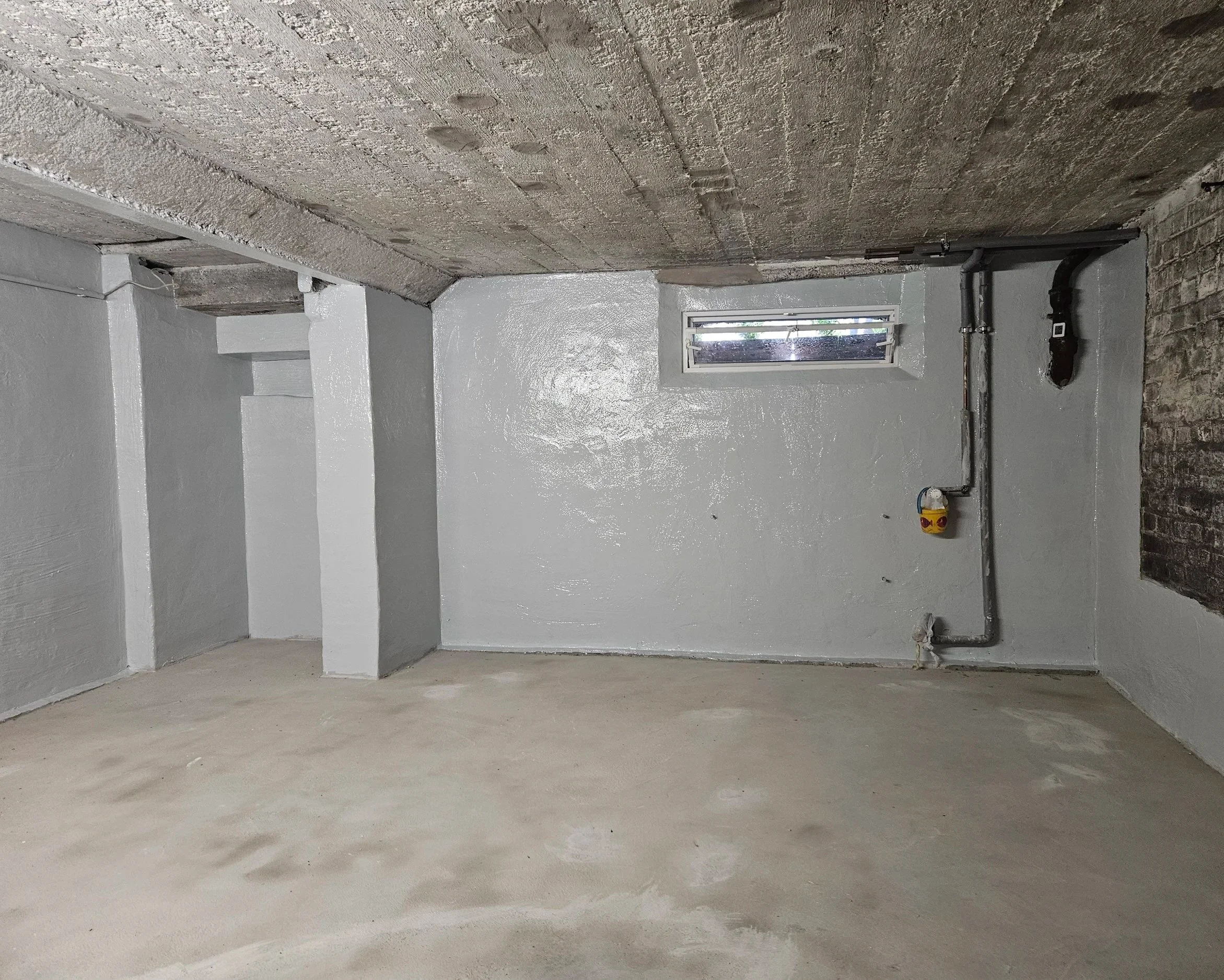 Endbeschichtung. Weitere Bearbeitung natürlich Möglich wie z.B. Anstrich, Innendämmung usw.