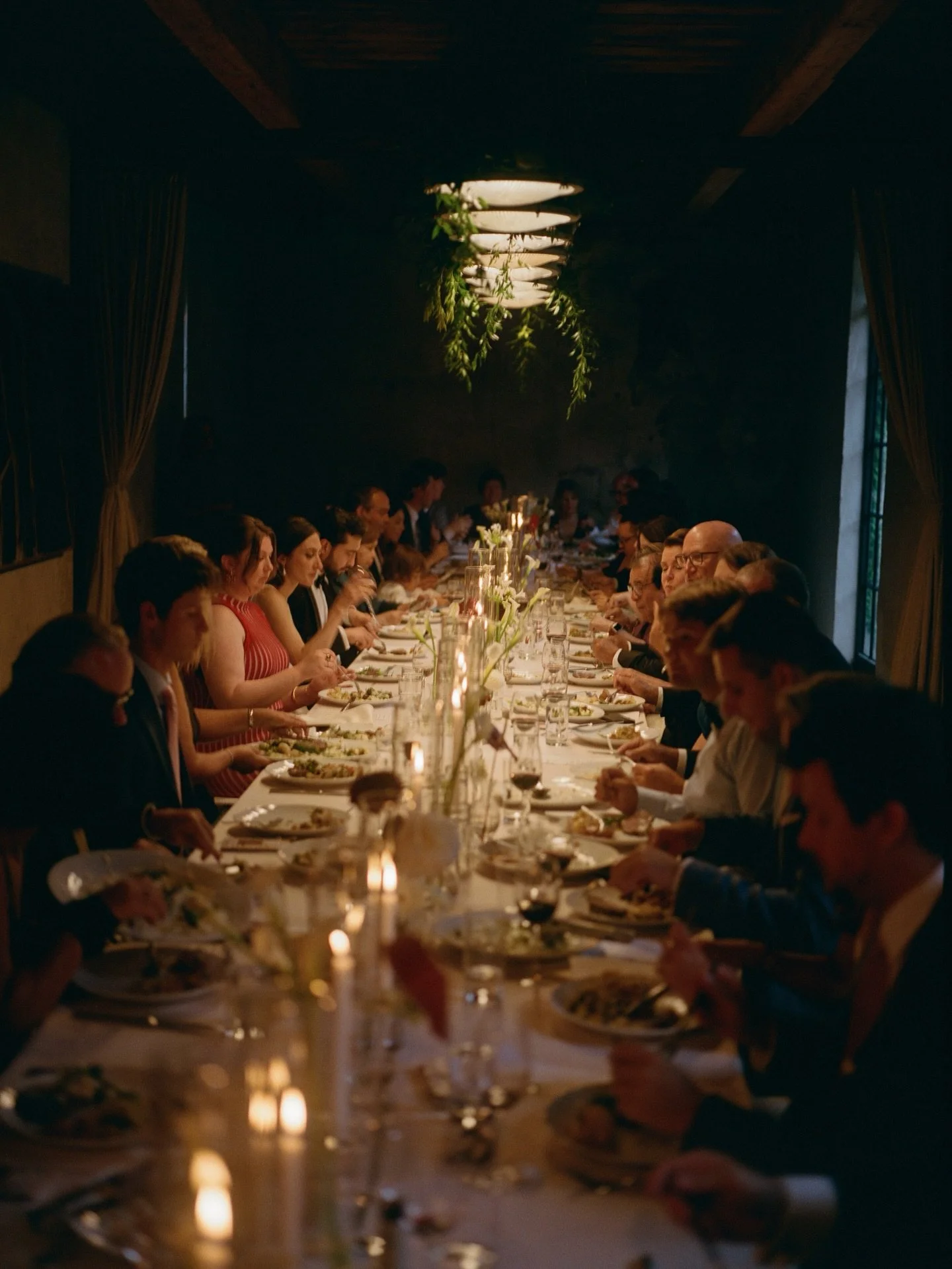 Thrilled to share Bailey &amp; Gumer&rsquo;s bilingual Chicago wedding, featured on @_anti_bride. Their intentionality shined through in every detail. 

Venue: @charcoalfactoryloft 
Coordination: @sustainablesoirees 
Photography: @bradley_moss 
Light