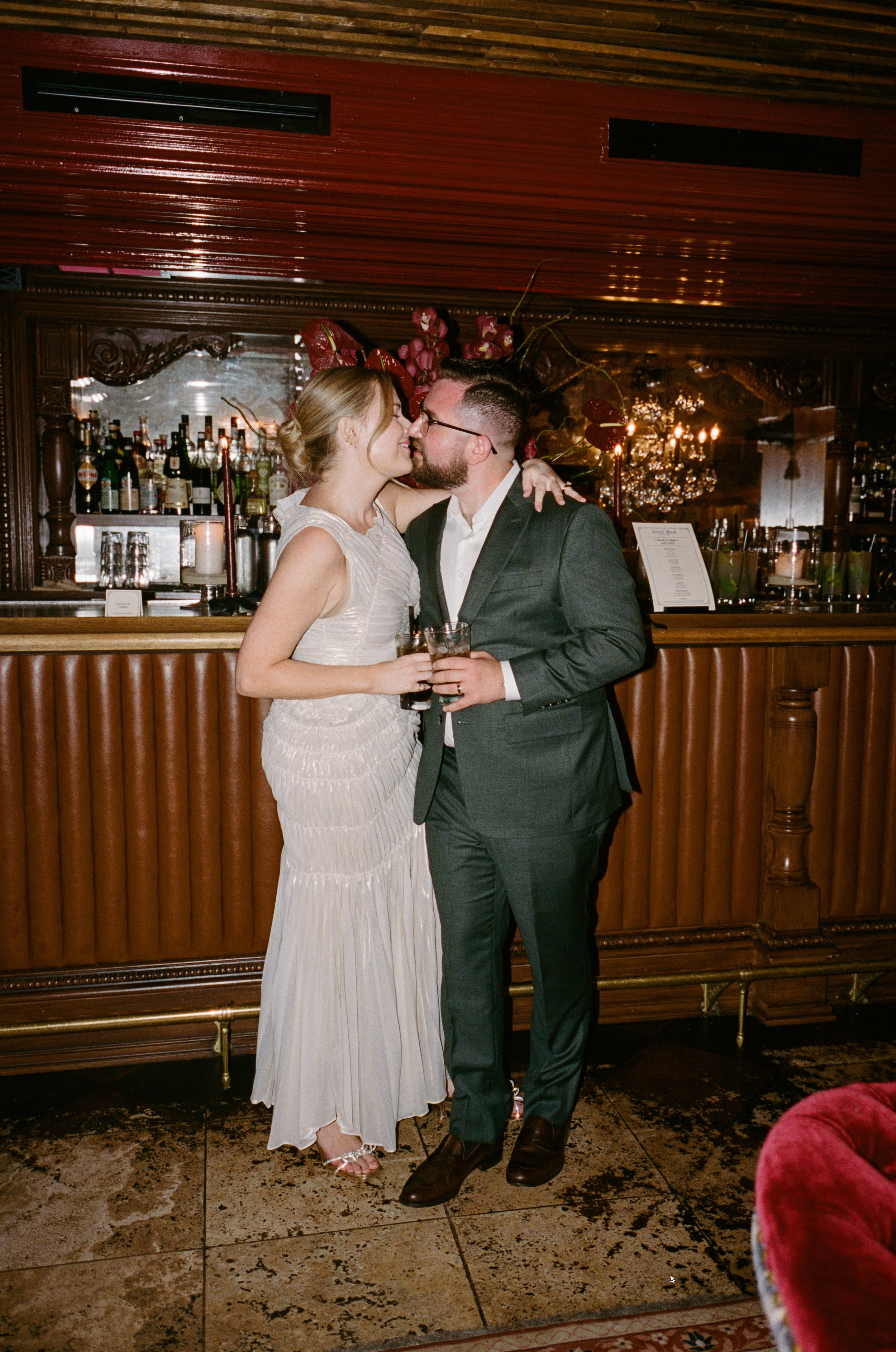 gilt-bar-wedding-reception-chicago21.jpg