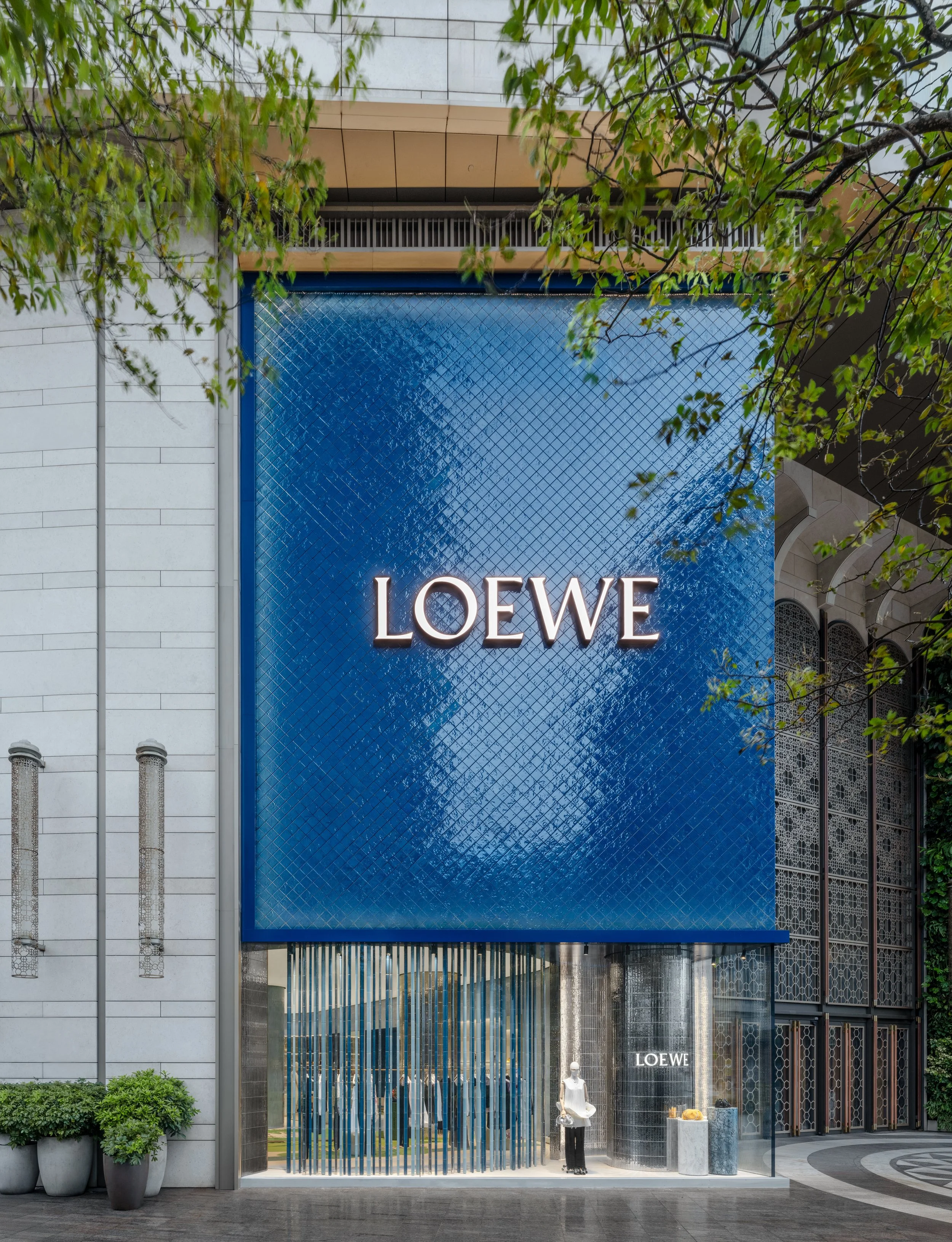 LOEWE K11 Hong Kong - store renovation