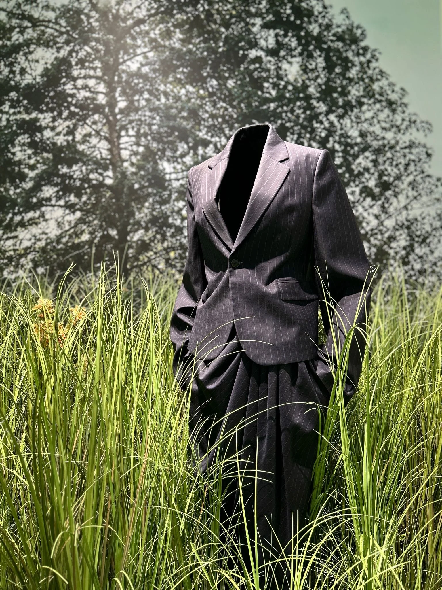 LOEWE SS25 RUNWAY EVENT