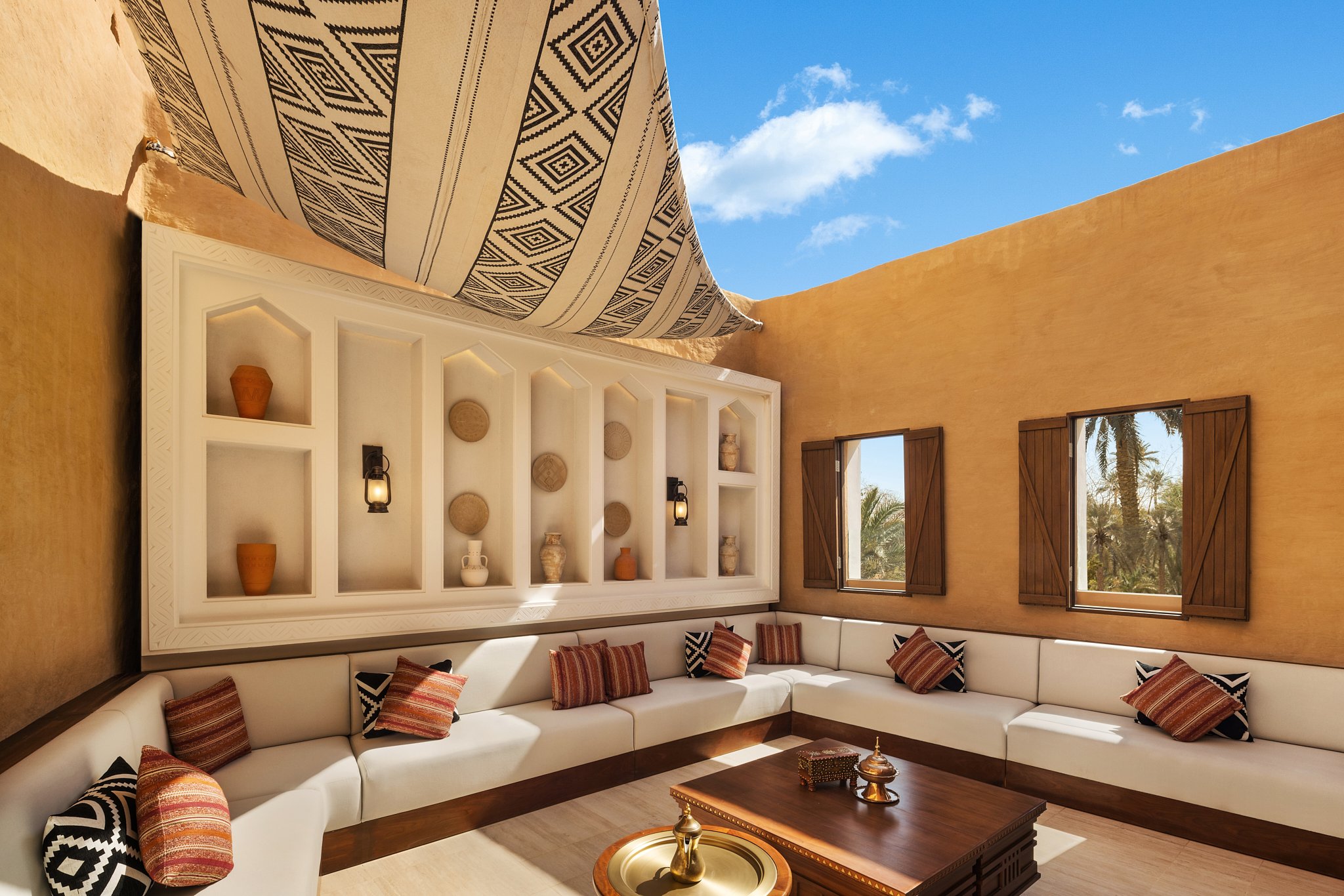 RUHLC_Royal Suite 009.jpg