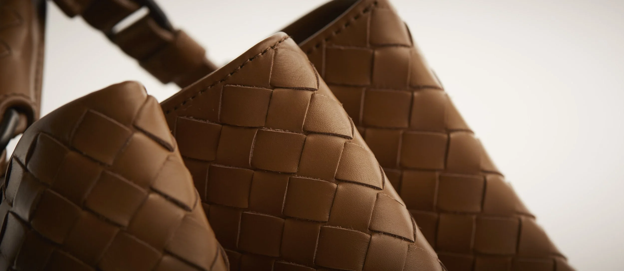 AMBER3DAY_SHOOT_DAY2_15545 1.jpg