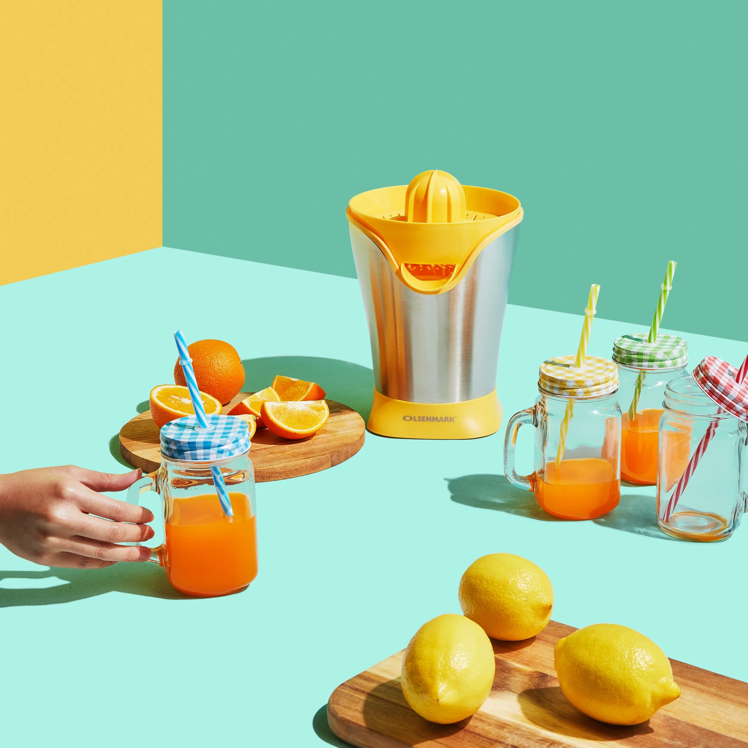 JUICE ESSENTIALS - insta.jpg